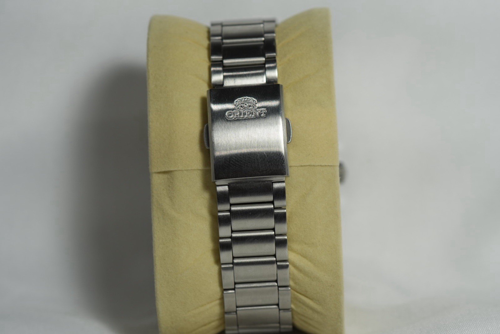 Orient SK Crystal Automatic Men’s Watch Day/Date Gold Dial Steel Bracelet