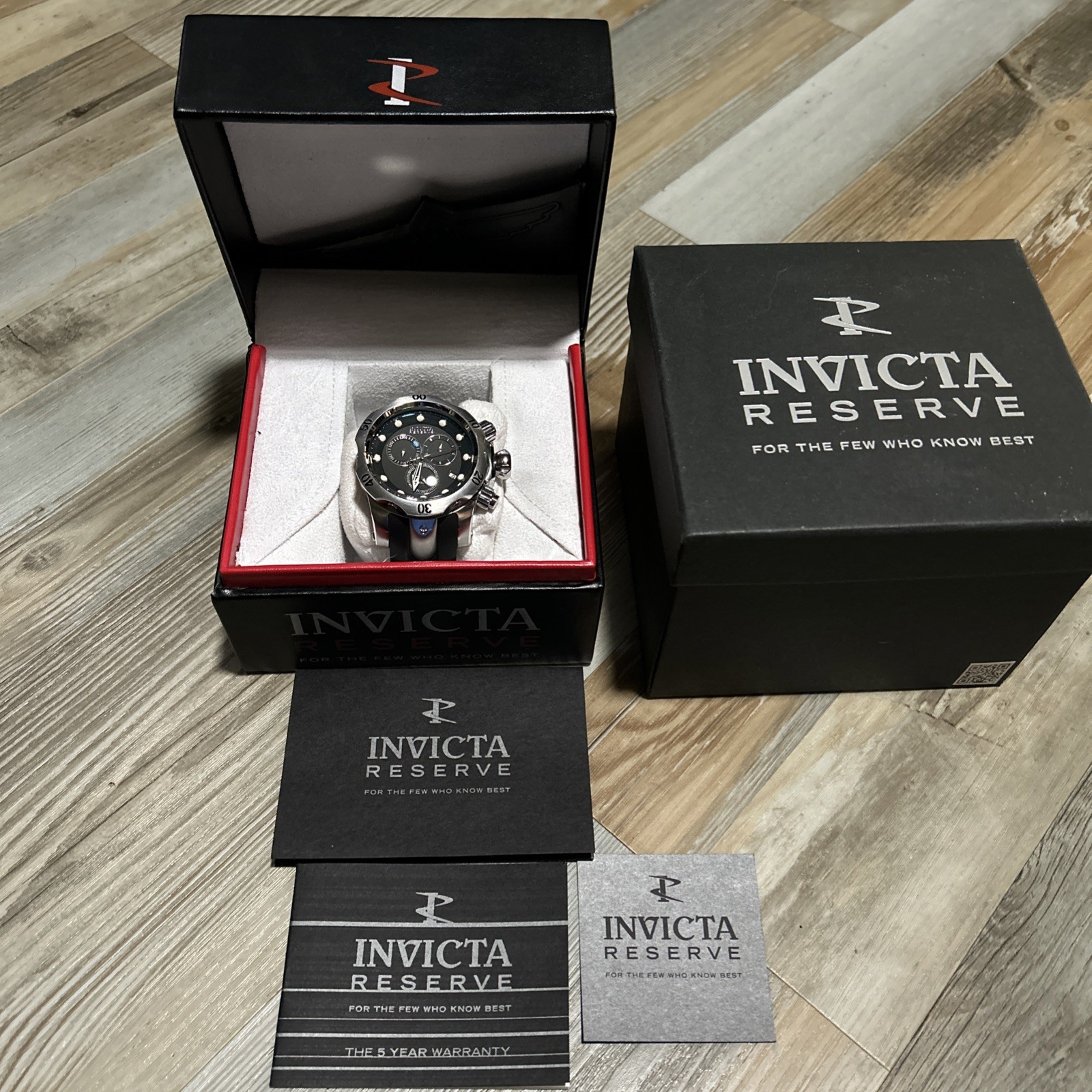 Invicta Reserve 6110 Mens Chronograph Watch w/ Box Papers Untested