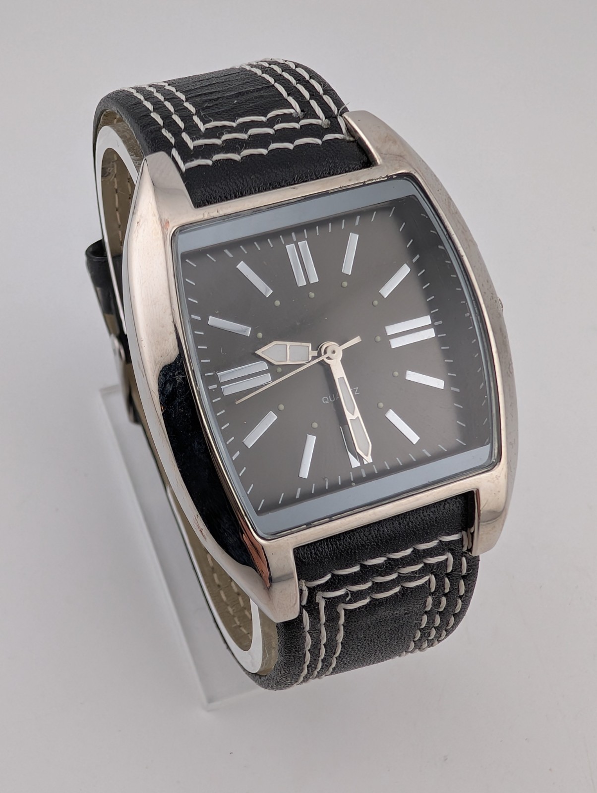 Men’s Quartz Watch 37mm Case Black Leather Band- New Battery