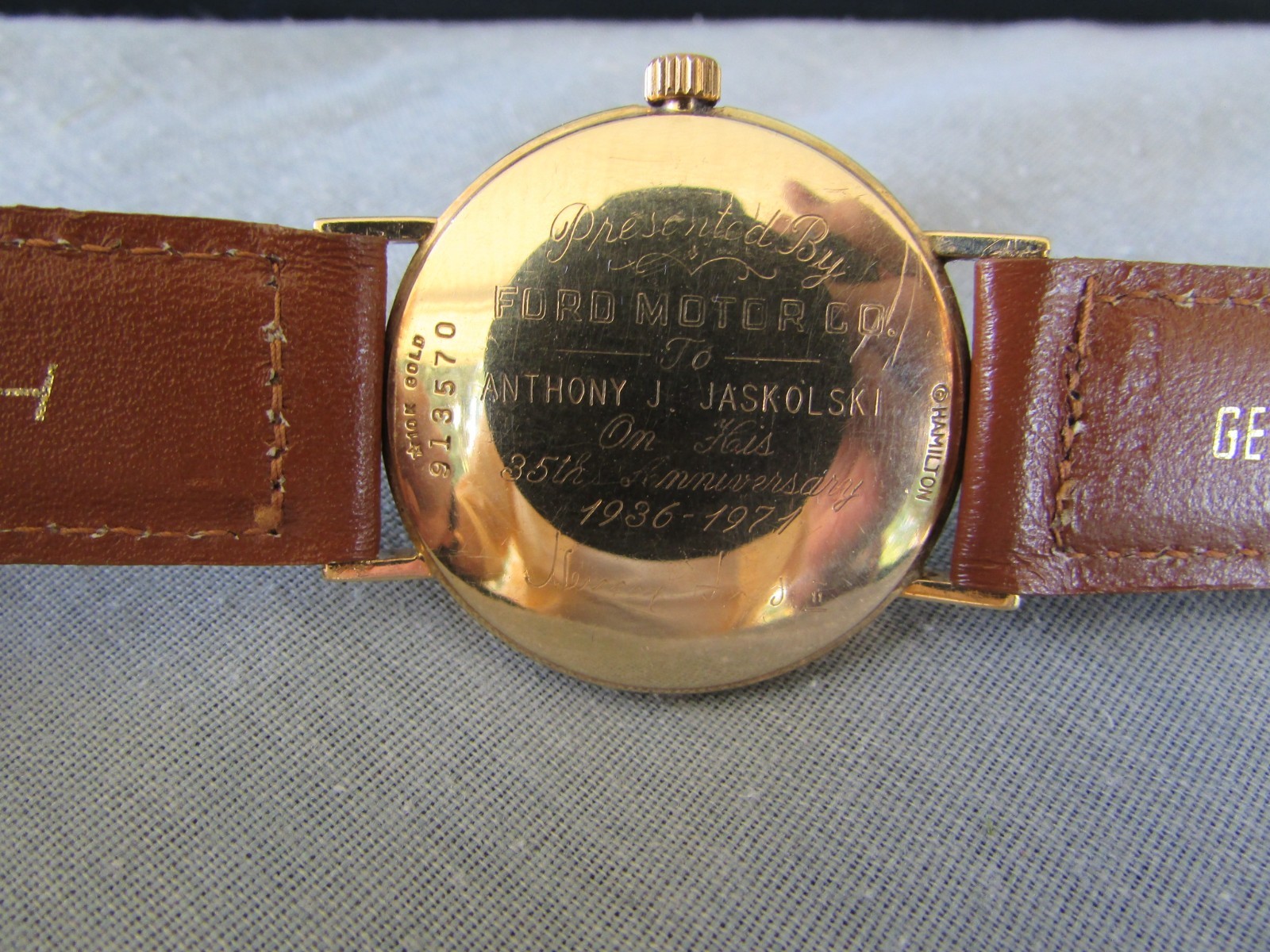 HAMILTON Solid 10K Gold Mechanical 1970s Watch – FORD MOTOR COMPANY 35th ANNIV.