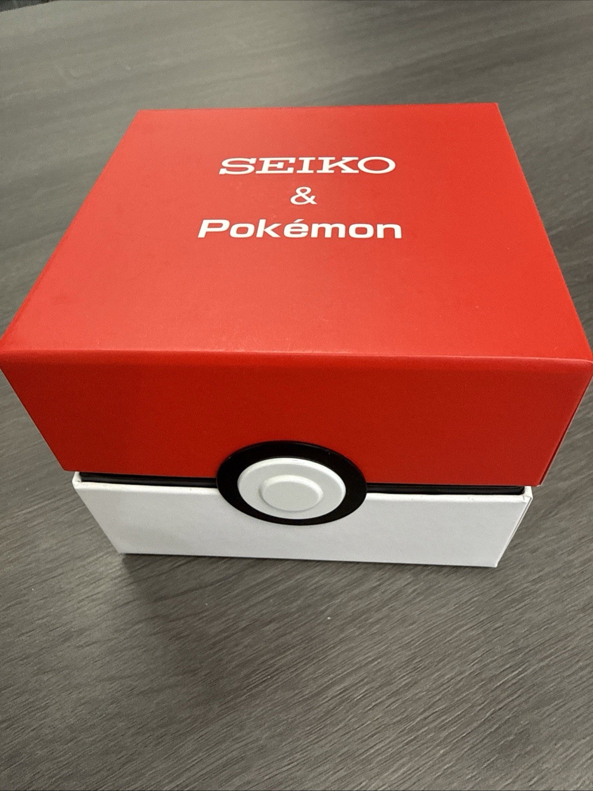 SEIKO Pokemon Charizard SBPY159 Solar Watch Limited 700 w/ Box JAPAN NEW Unused