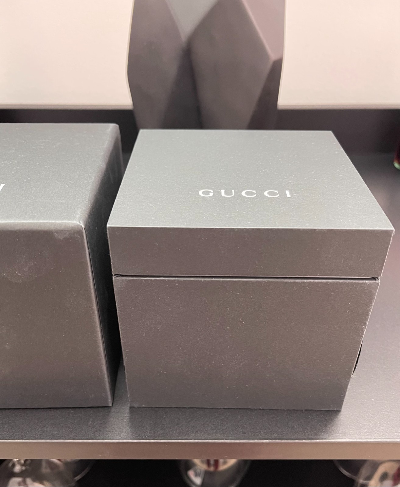 Gucci Sync Watch Unisex Orange Rubber Band (YA137311) BRAND NEW – PRICE REDUCED