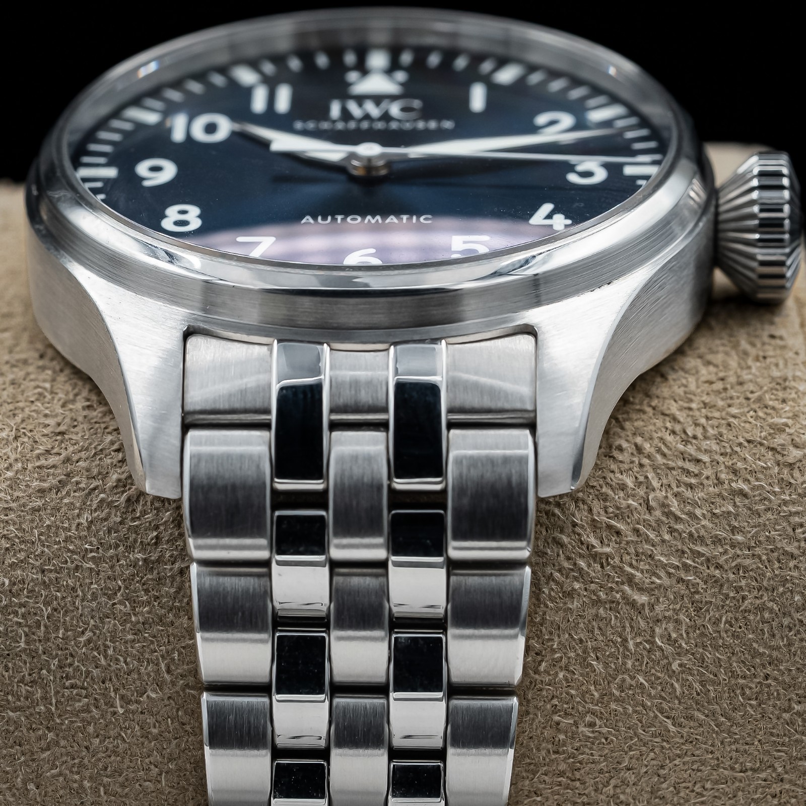 IWC Big Pilot’s Watch | Ref. IW329304 | 43mm | Blue Dial | 2021 | Full Set