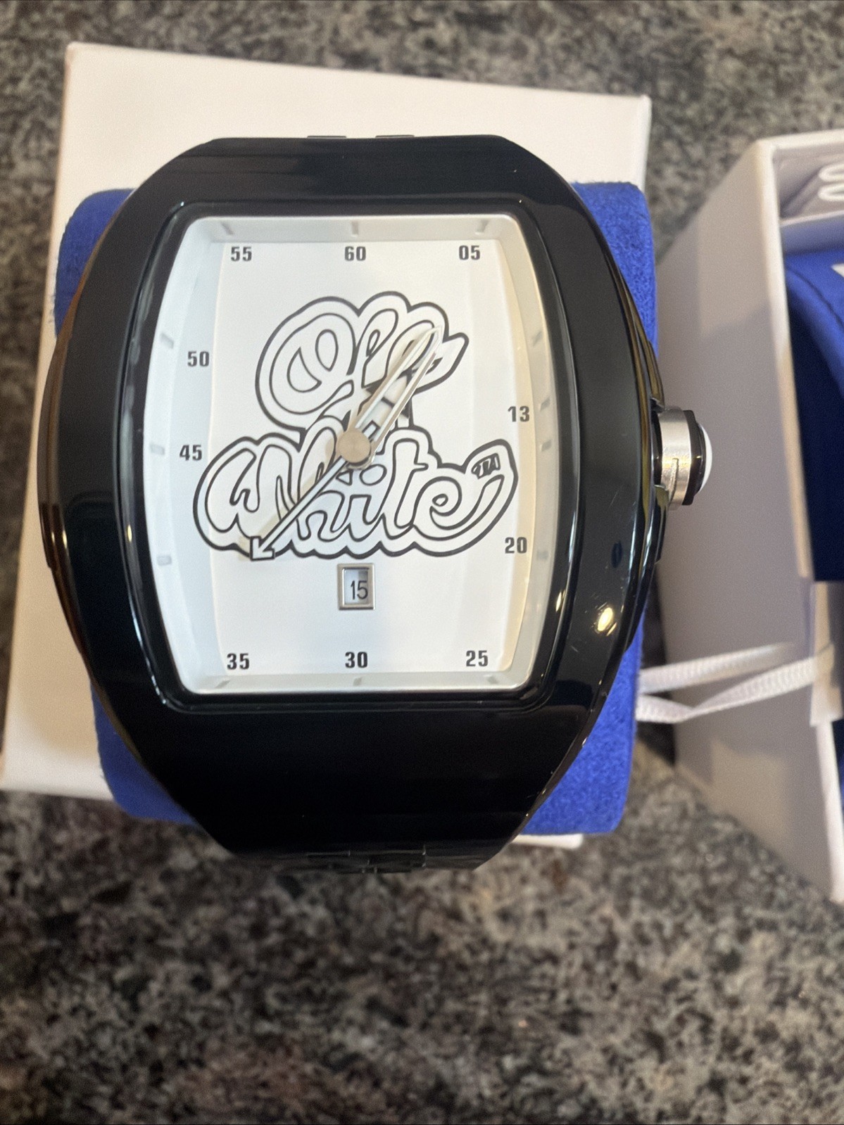 OFF WHITE BEAT WATCH TIME (Rare)