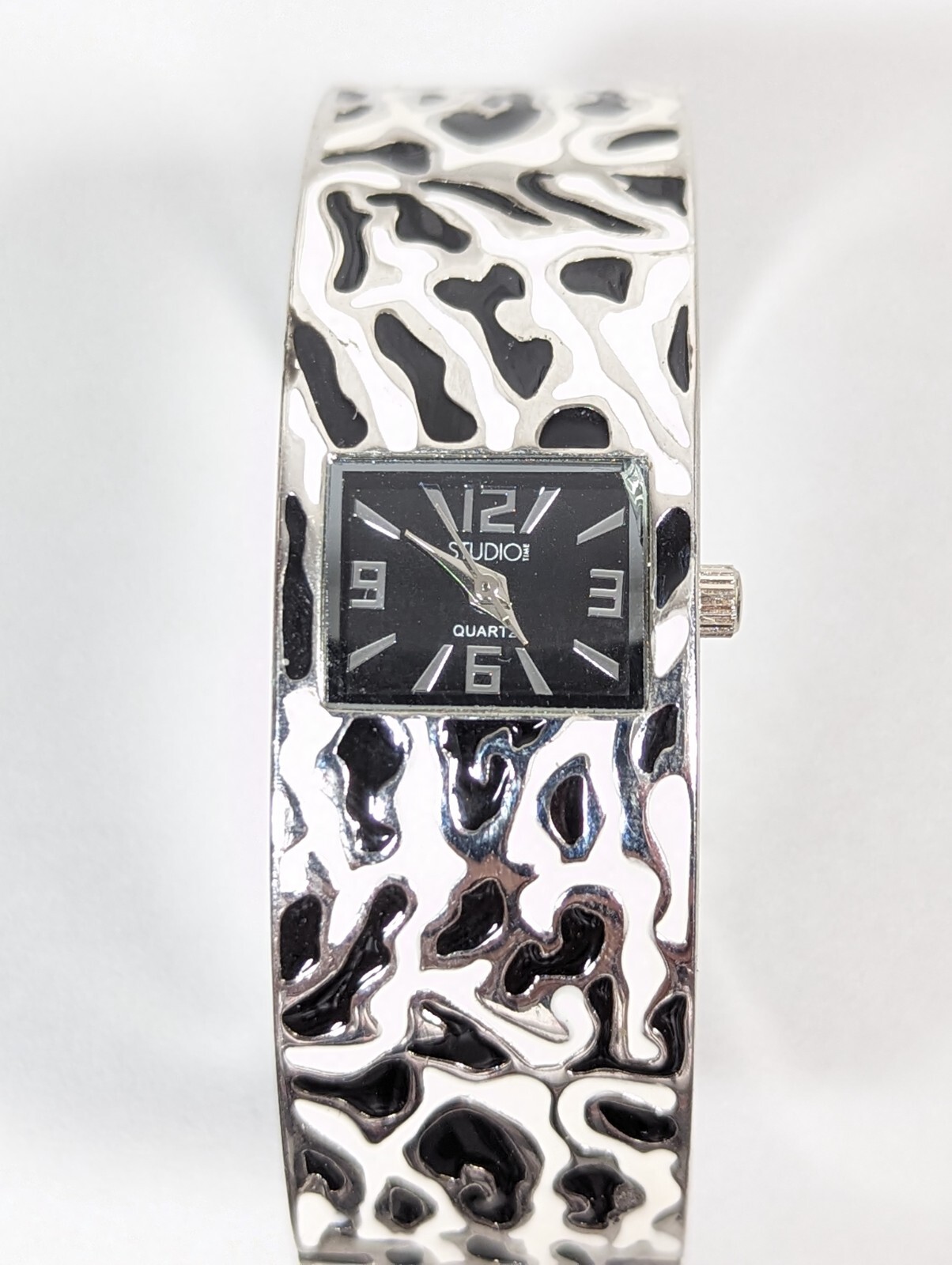 Studio Womans Black Dial White Black Silver Tone Hinge Bracelet Watch 6.75 Inch