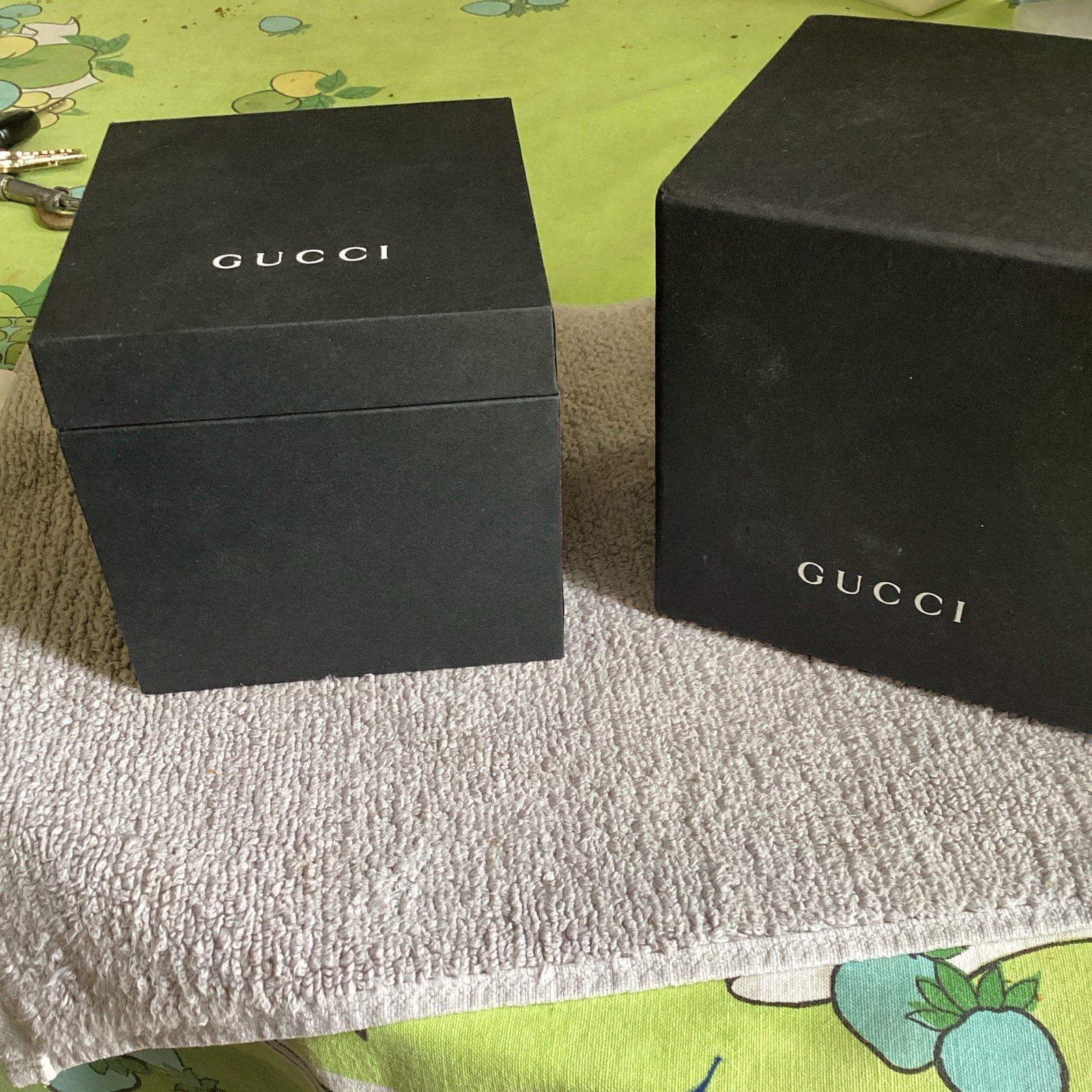 Gucci Sync Quartz Date Green Dial Green/Red Rubber Strap 46mm 50m w/Box need bat