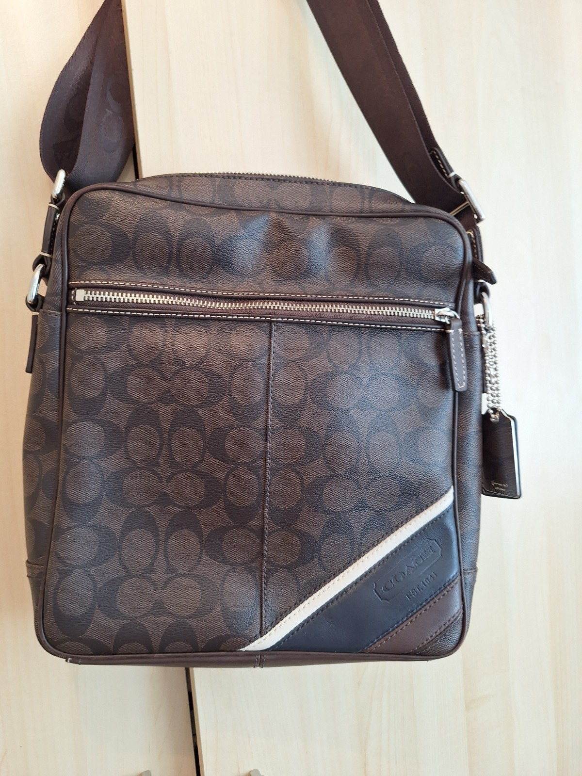 MENS COACH HERITAGE FLIGHT BAG NEW CONDITION