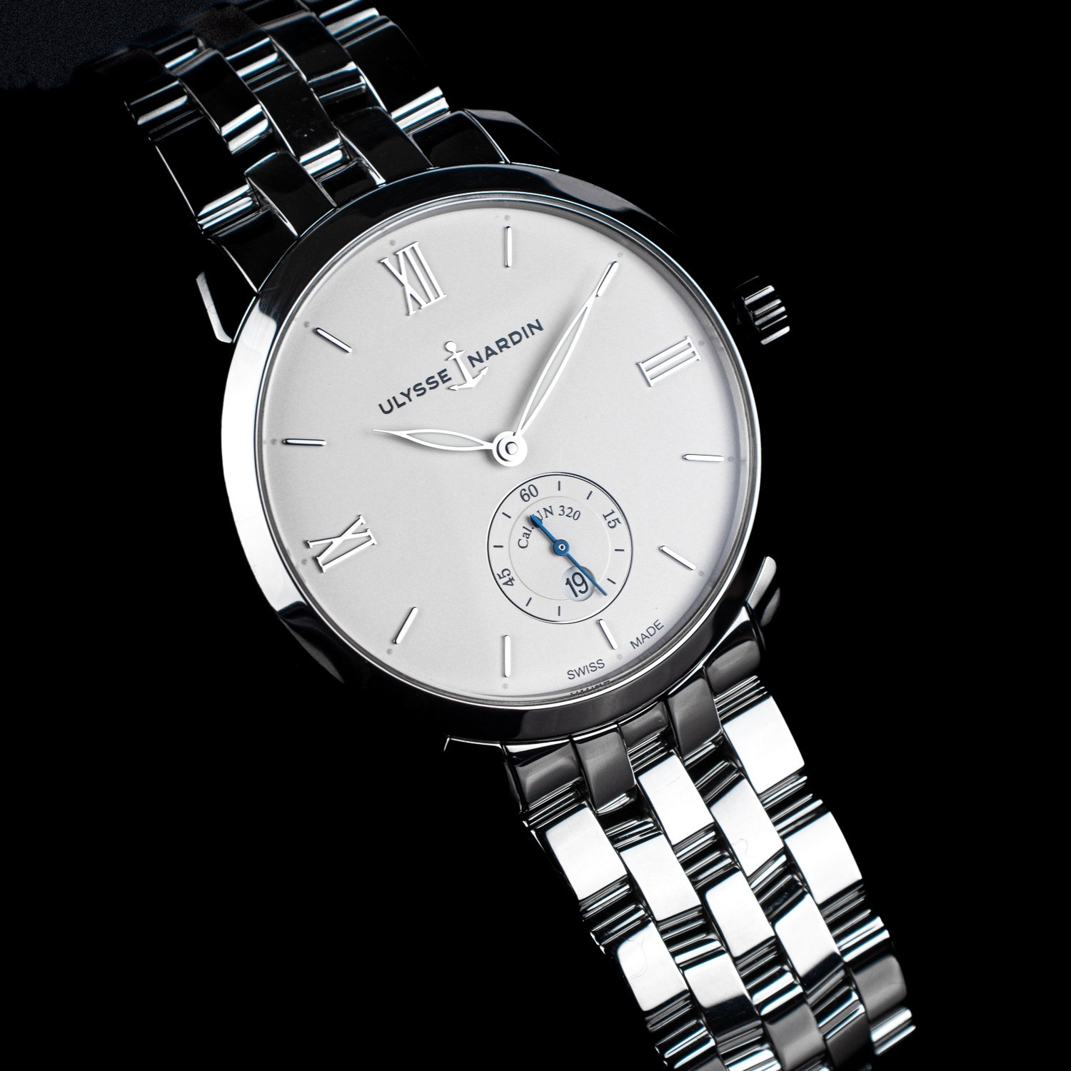 Ulysse Nardin Classico Silver Dial Steel Bracelet 2020 40MM 3203-136-7/30