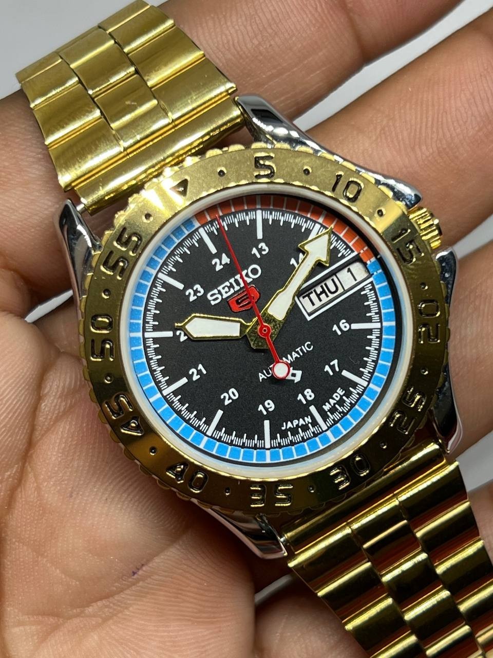 Automatic Seiko Refurbished Black Dial Day/ Date Men’s Wrist Watch Gold Plated