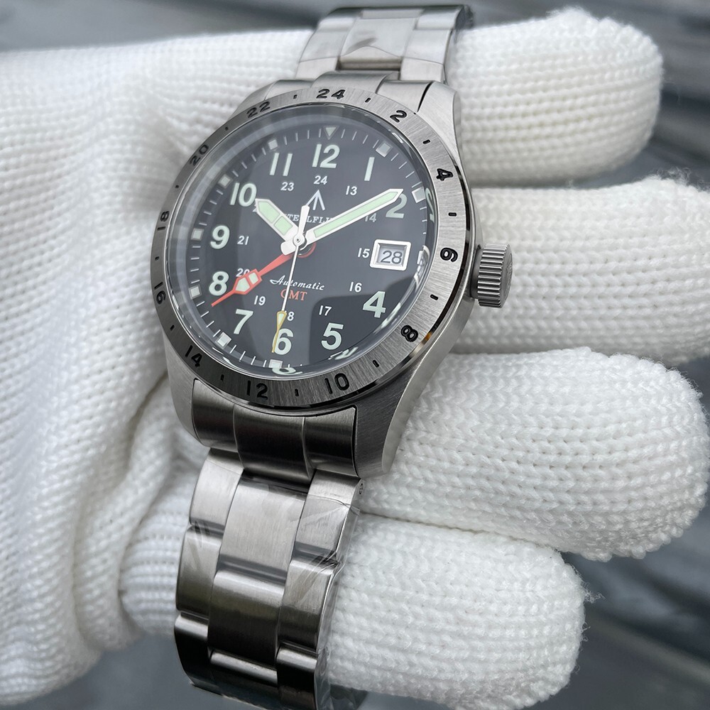 Steeldive Steelflier SF792, GMT, Black, NH34, Sapphire, Lume, 200m Diver, Field