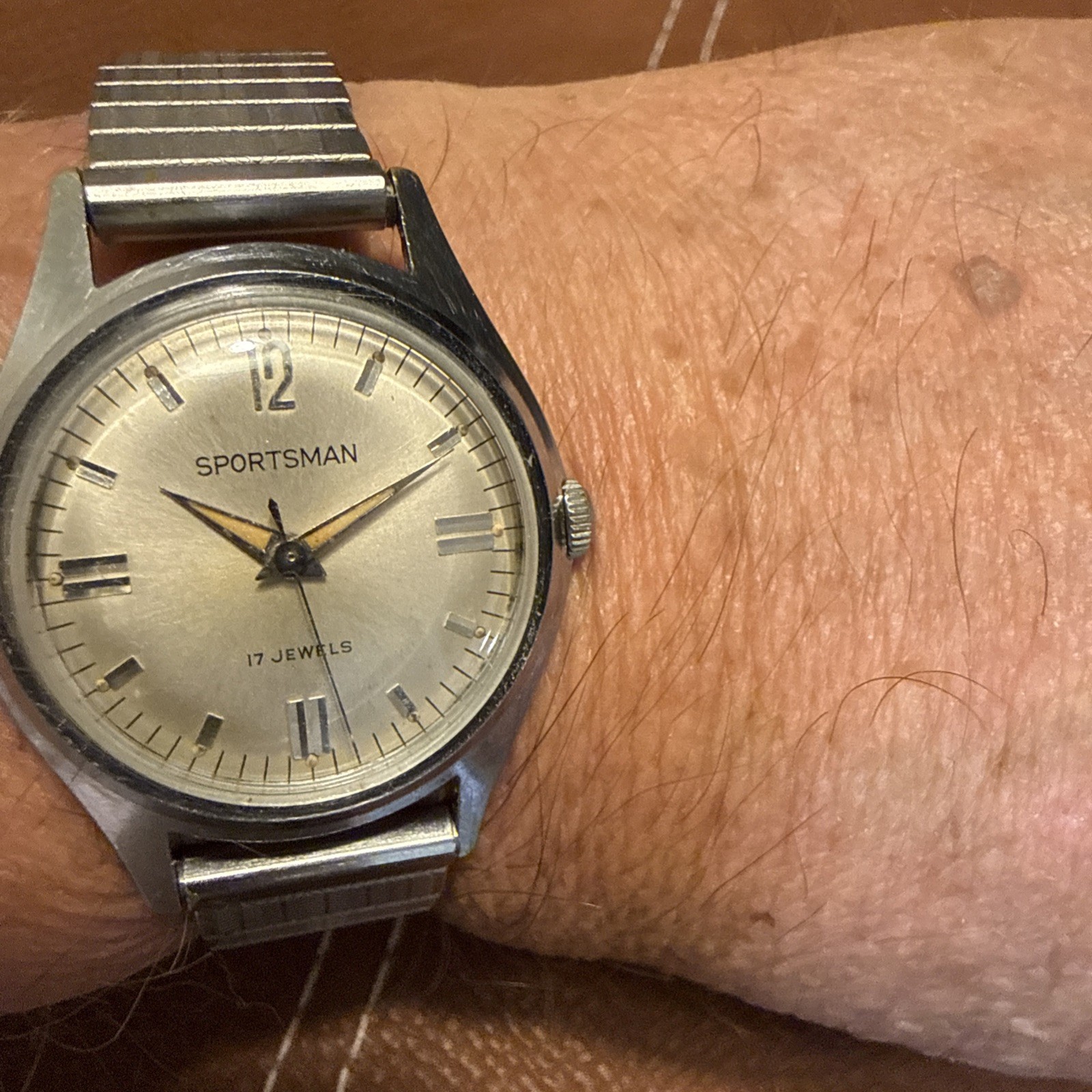 Vintage Men’s Sportsman Manual Wind Wrist Watch Silver Sunburst Dial