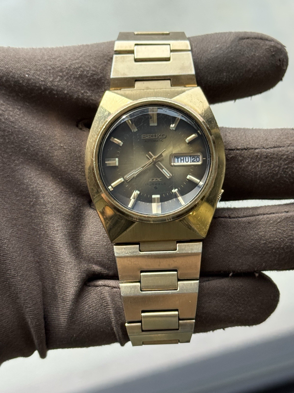 Seiko Automatic DX 17 Jewels 6106-7729 70s Gold & Brown Dial Wristwatch