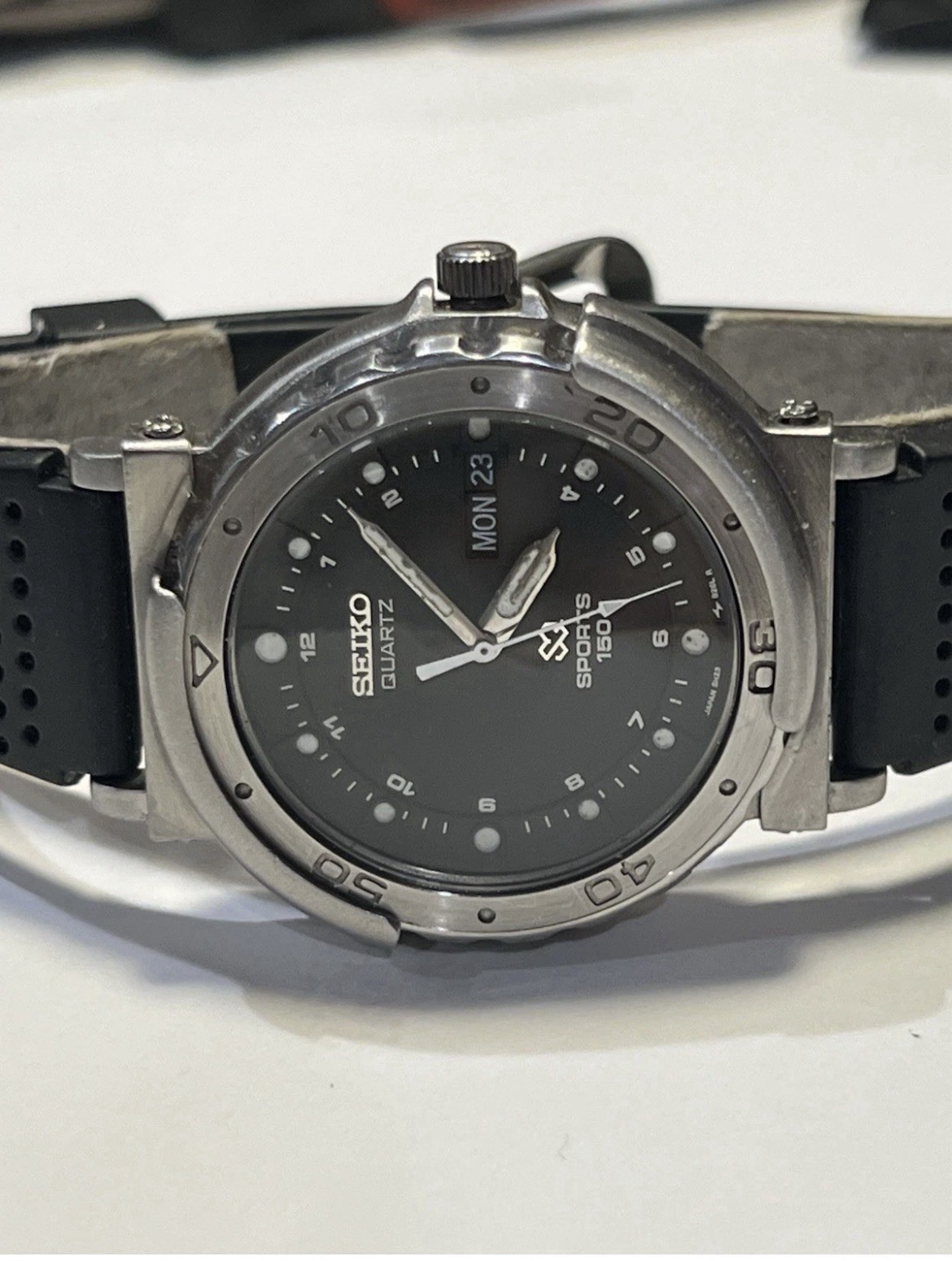 Rare Vintage Shrouded Seiko 5H23-8160 — Mini “Tuna Can” (April 1987)