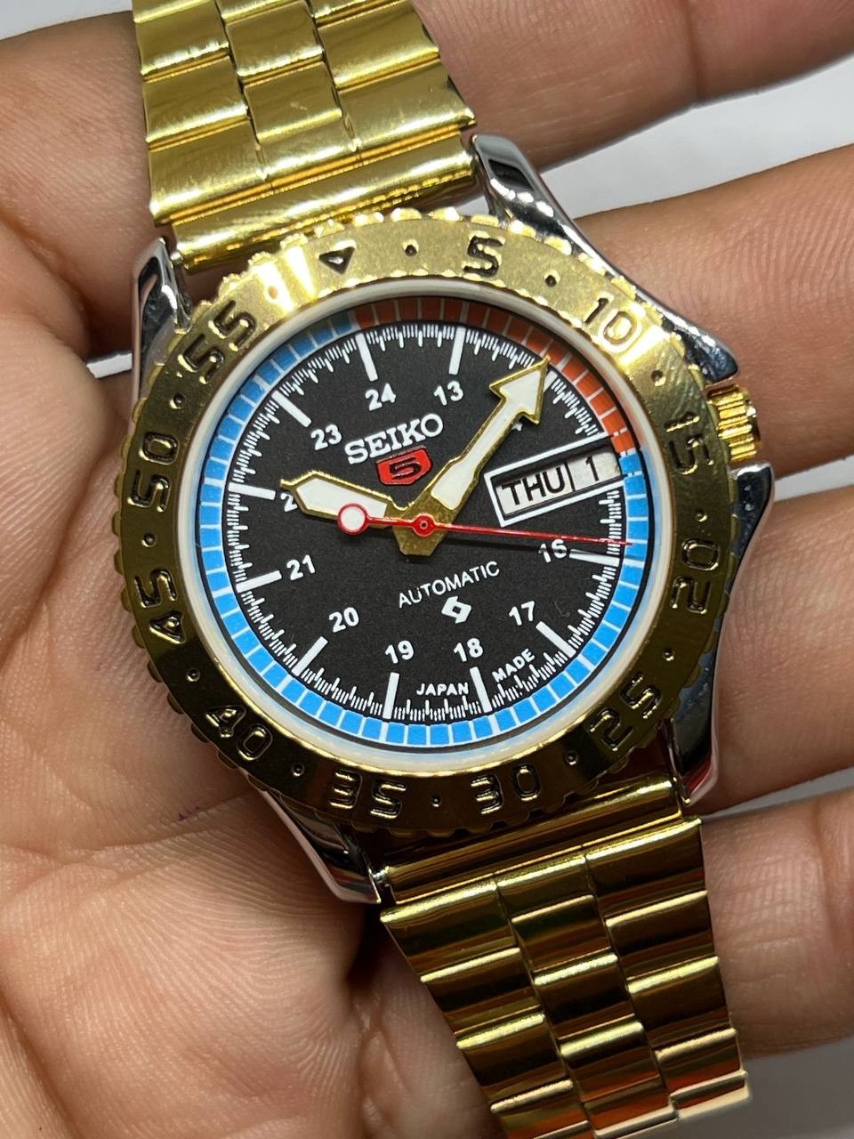 Automatic Seiko Refurbished Black Dial Day/ Date Men’s Wrist Watch Gold Plated