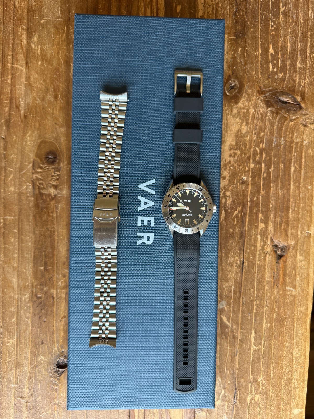 Vaer G2 Pacific Steel GMT Watch 39mm Men’s Quartz w/ Premium Jubilee bracelet