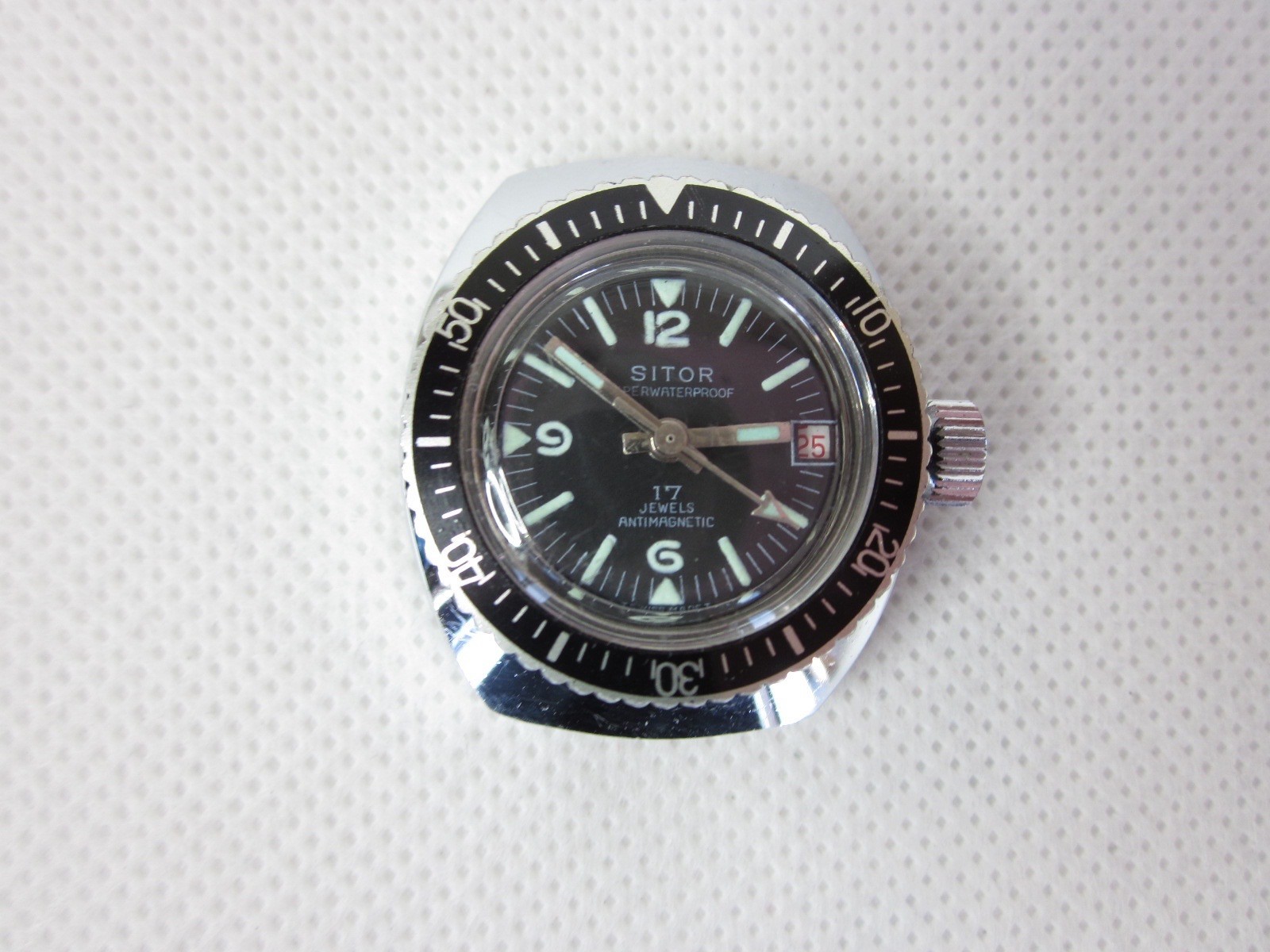 VINTAGE SITOR DIVER SUB 60M MECHANICAL MANUAL WOMEN’S WRISTWATCH 27MM