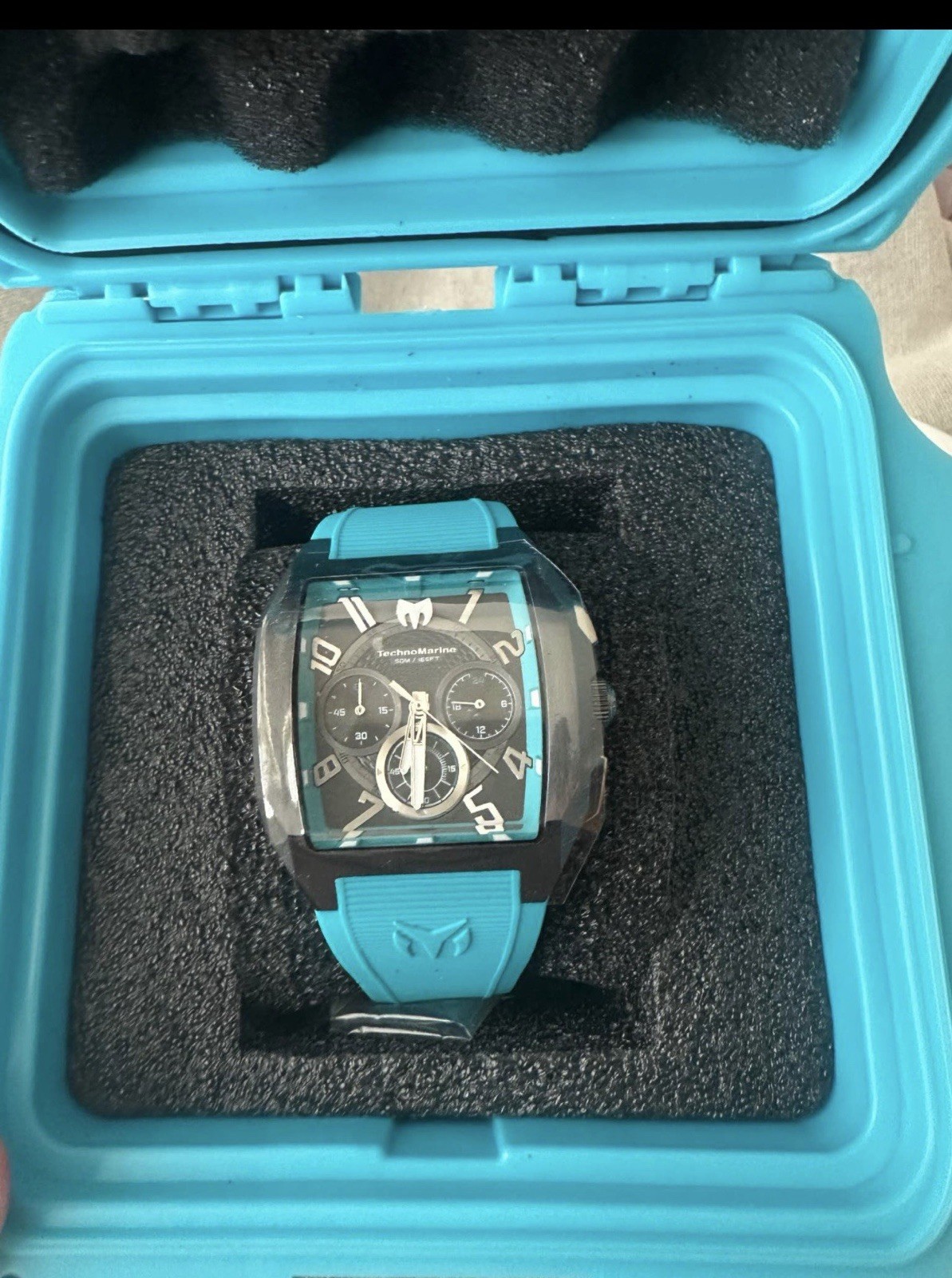 TechnoMarine Aqua Quadrant Men’s Watch -41mm in a Invicta Watch Case (TM-226110)