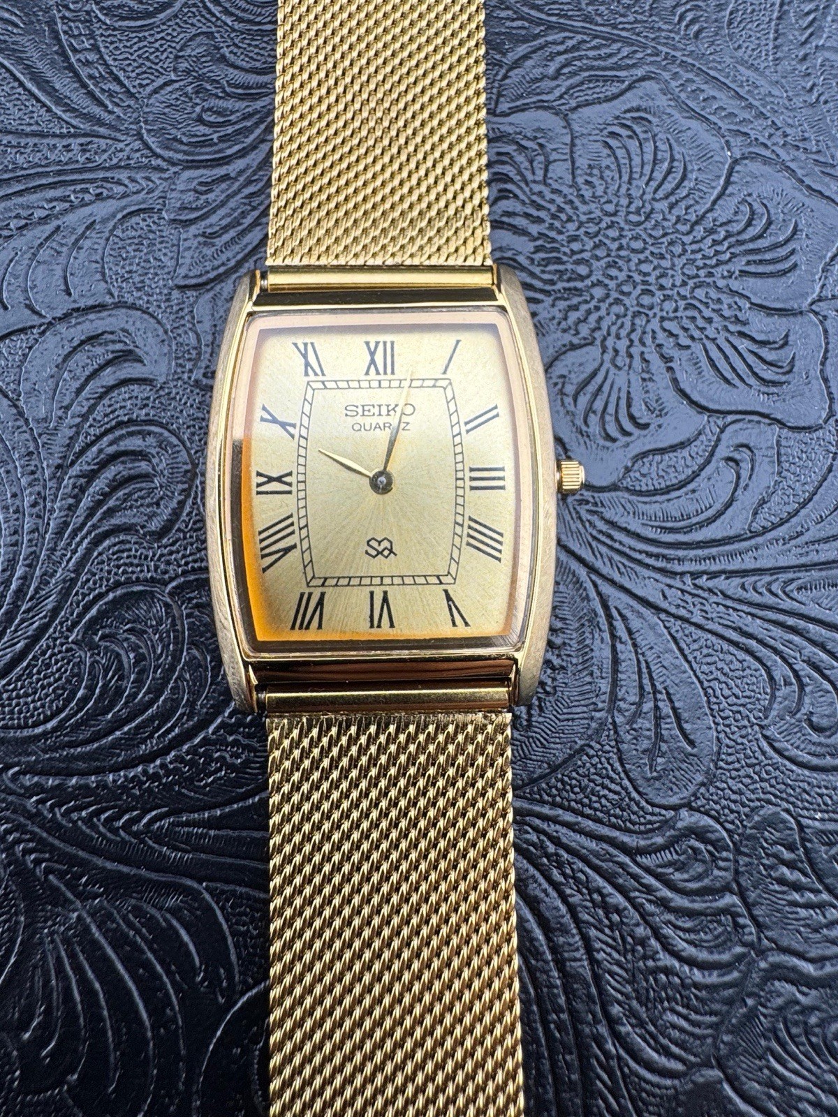 GOLD DIAL Vintage Seiko Slim Quartz Men’s Wrist Watch