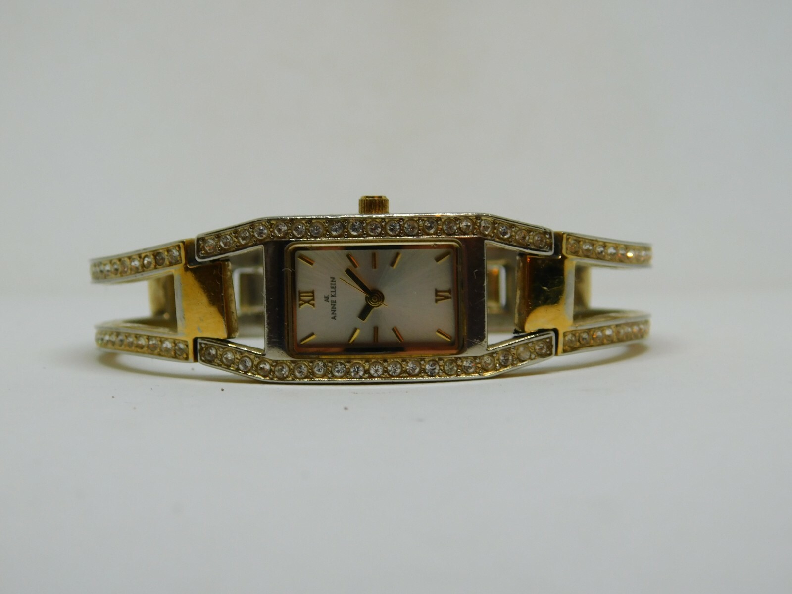 Anne Klein 10/7138 Gold Tone Quartz Analog Women’s Watch Sz. 6 1/4″ New Battery