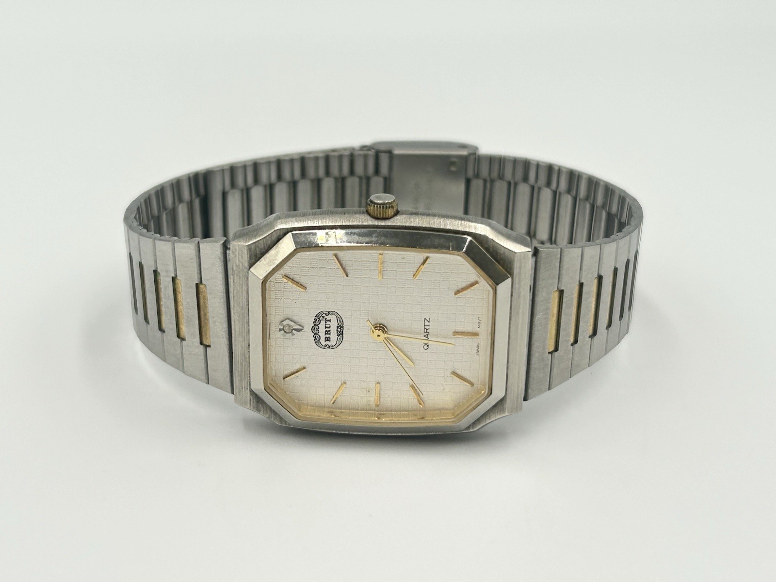 Vintage Nelsonic Quartz Watch Brut Cologne Advertising Tested WORKS New Battery