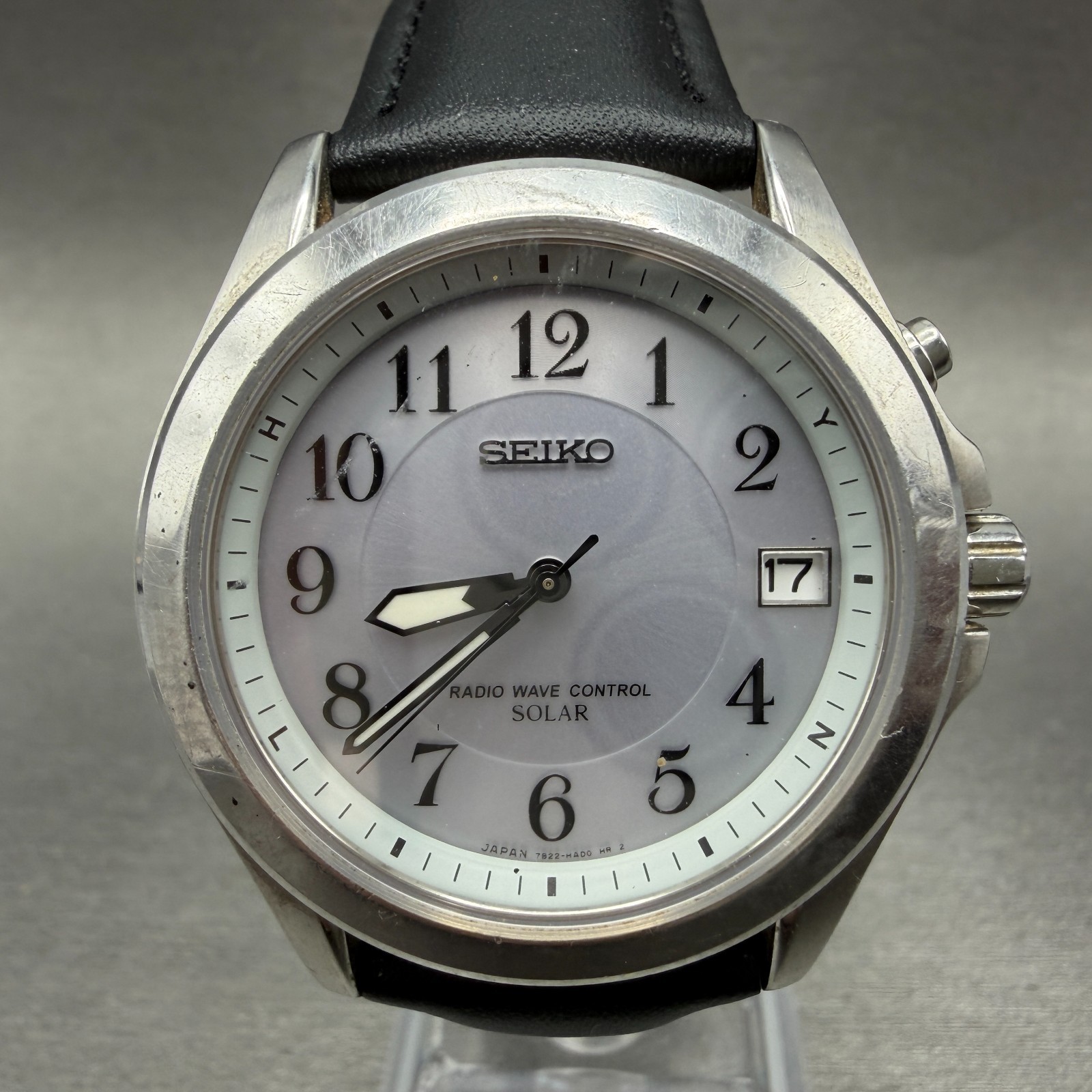 Seiko Solar Watch Men 39mm Silver Dial Silver Tone Date Atomic 7B22-0AZ0 Runs