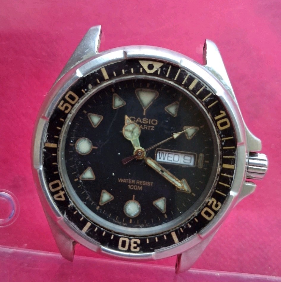Vintage Casio 394 MD-502 Diver Not Working Japan Made