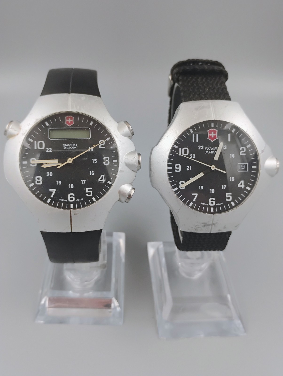 Two Victorinox Swiss Army StarTech Watches 1000 & 2000 Ana/Digi Men’s VTG Watch