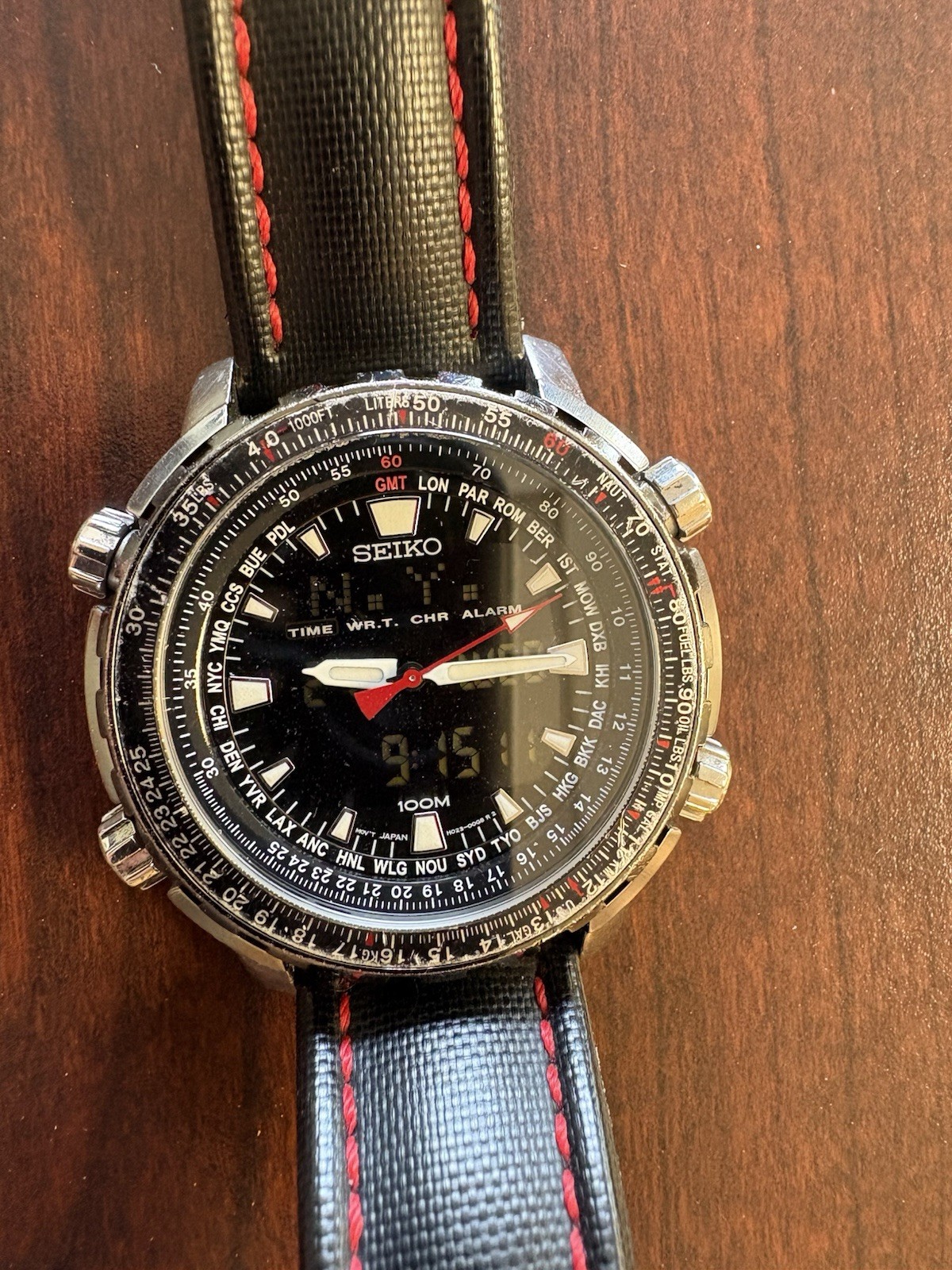 Seiko Flightmaster Analog/Digital Quartz Black Dial 100m Slide Rule Leather