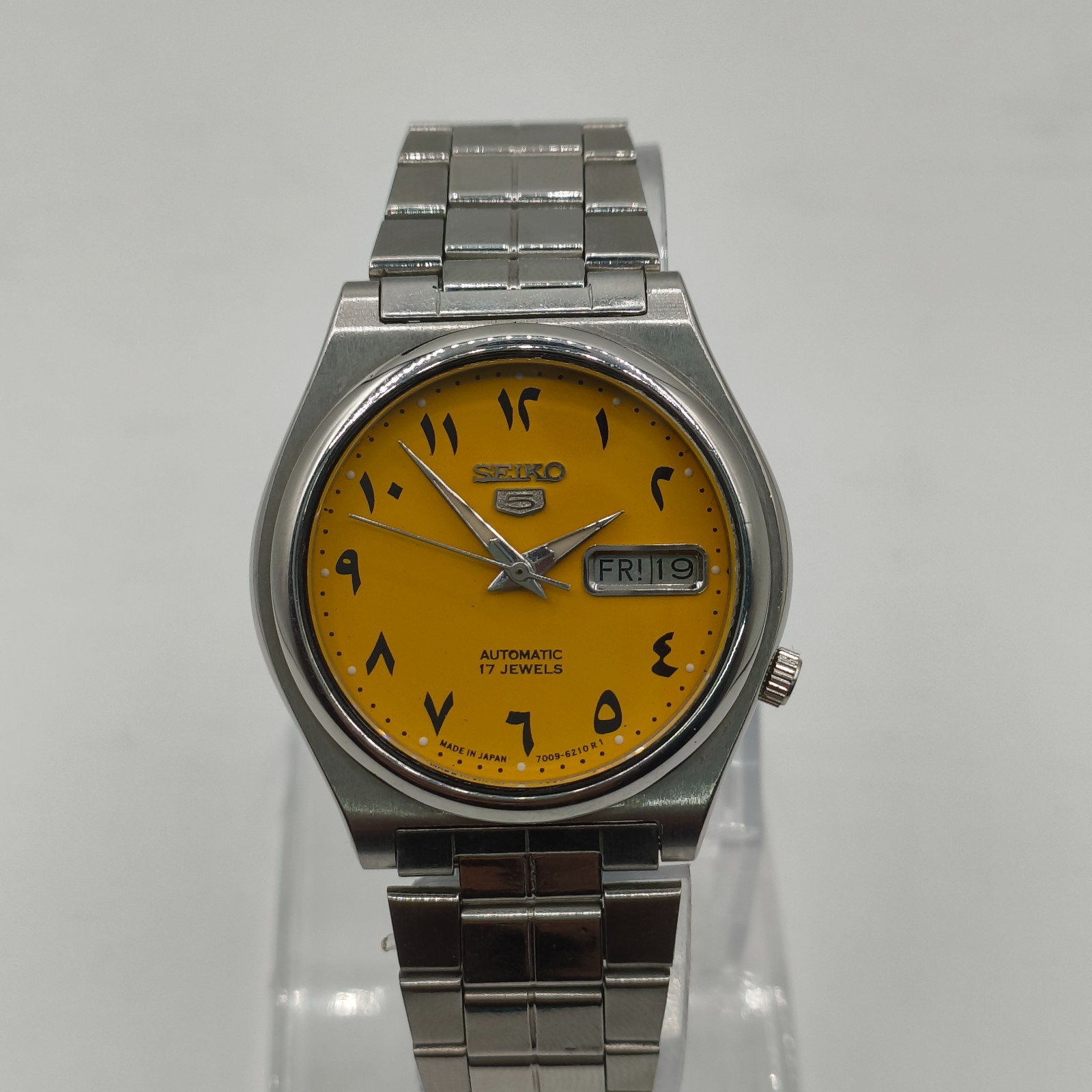 Seiko 5 Arabic Automatic 7009 Men’s Vintage Watch 17 Jewels Yellow Dial – 37mm