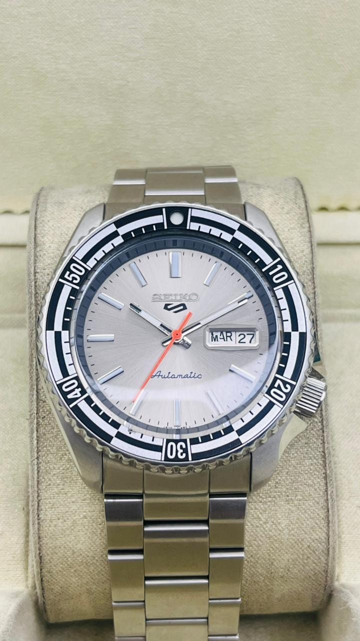 Seiko 5 Sports Automatic Silver Dial Orange Seconds Hand Black White Bezel Watch