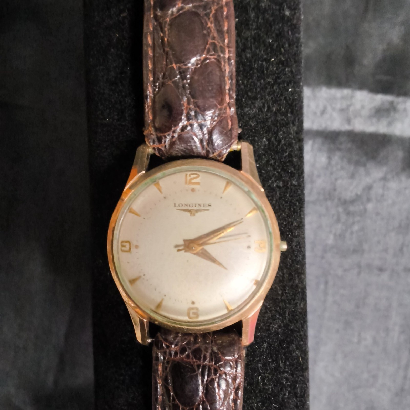 Vintage Longines Wristwatch – Gold Filled Case – Genuine Alligator Skin Band