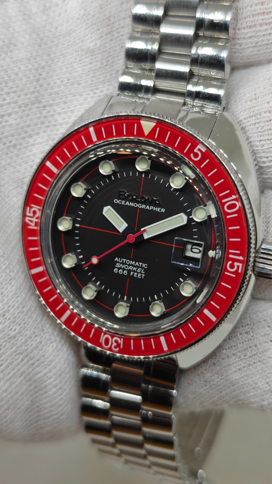 Bulova Oceanographer “Devil Diver”, automatic, 41mm – Ref. 96B343