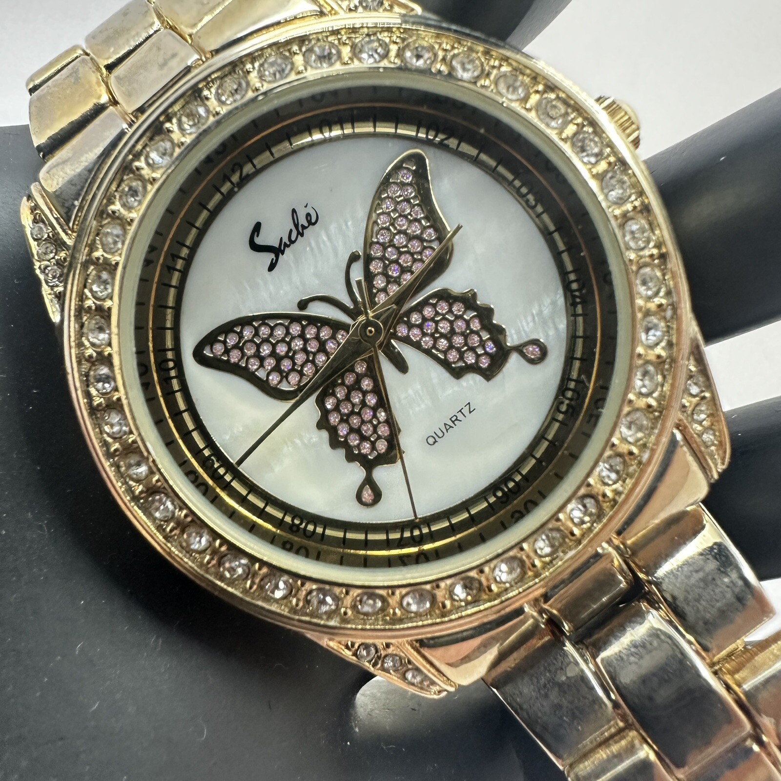 Womens Butterfly Crystal Watch Ladies White Faux Mother of Pearl New Battery