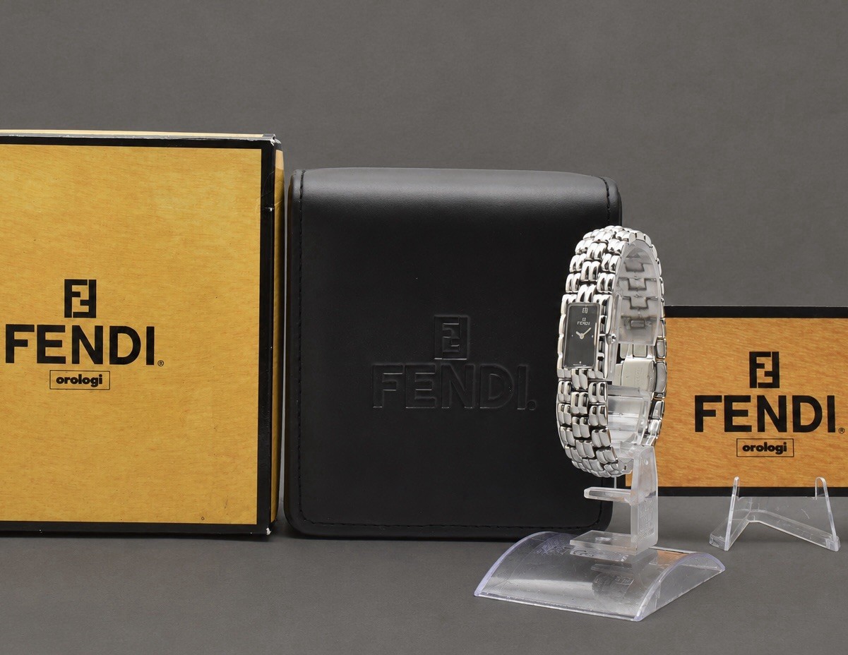 [Box,Paper] FENDI 660L 14mm Black Dial Silver Quartz Women’s Dress Watch Japan