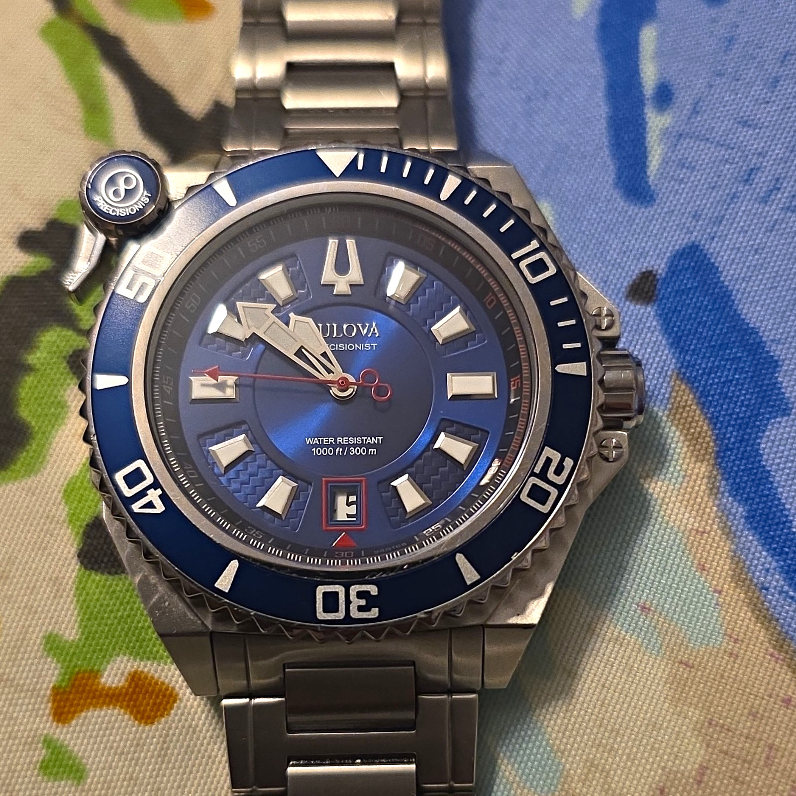 Bulova Precisionist 300m Quartz Stainless Bracelet Blue Dial/Bezel Date