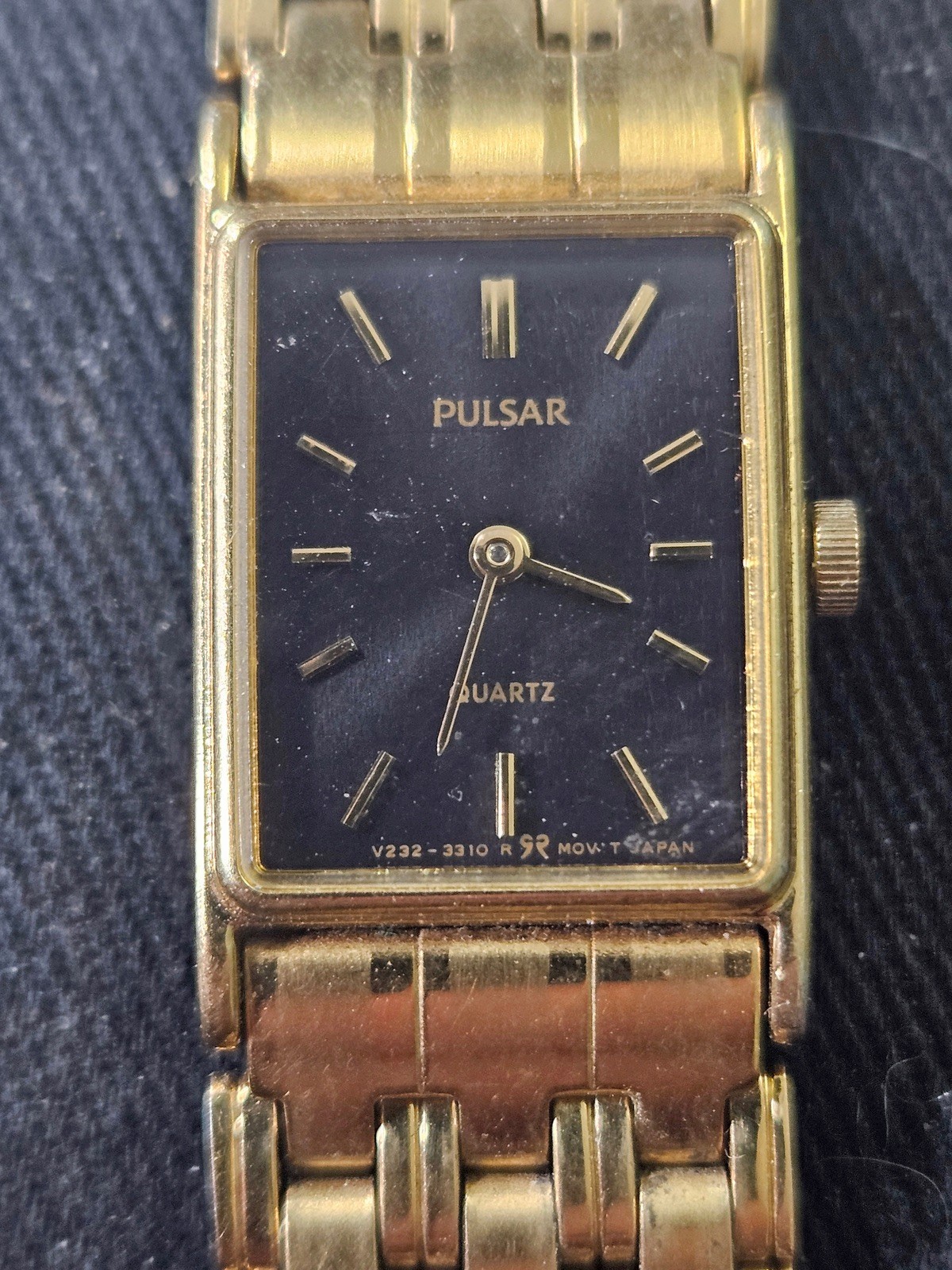 Vintage Pulsar V232-6650 Gold Tone Quartz Ladies Watch Japan Rectangular Rare