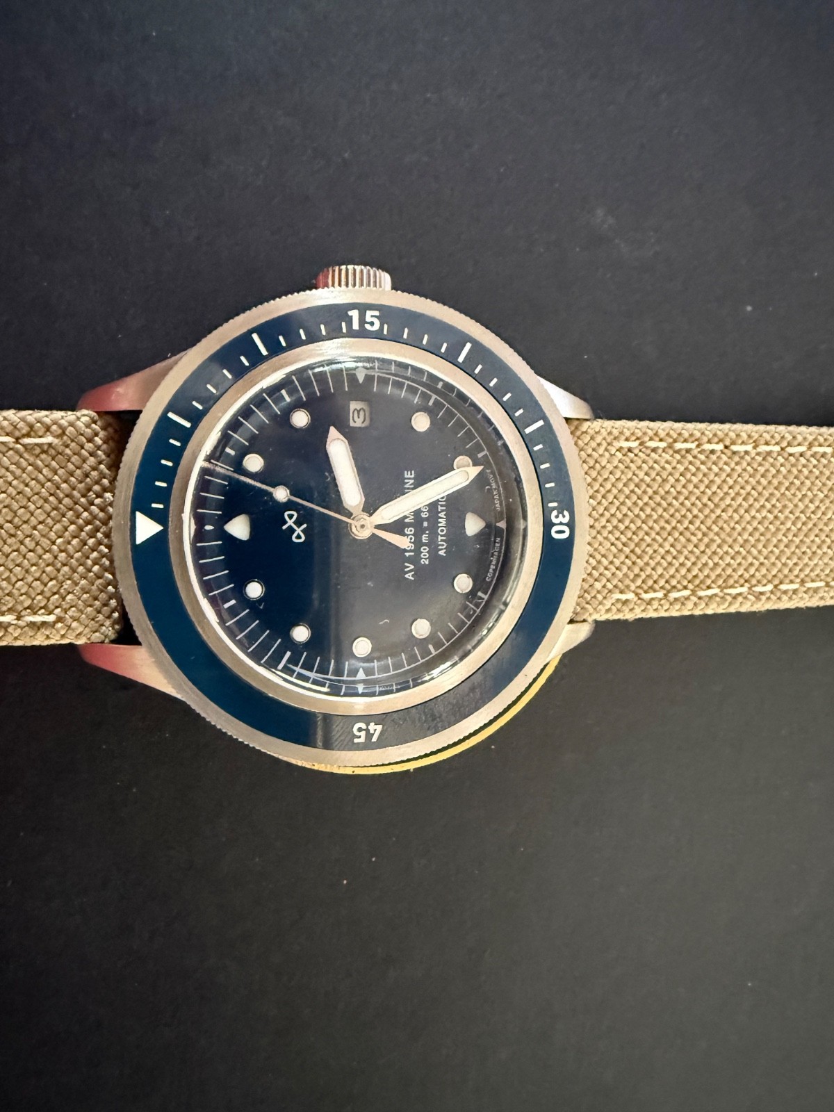 AV86 Mens 1956 Diver with Additional Blue factory Rubber Strap