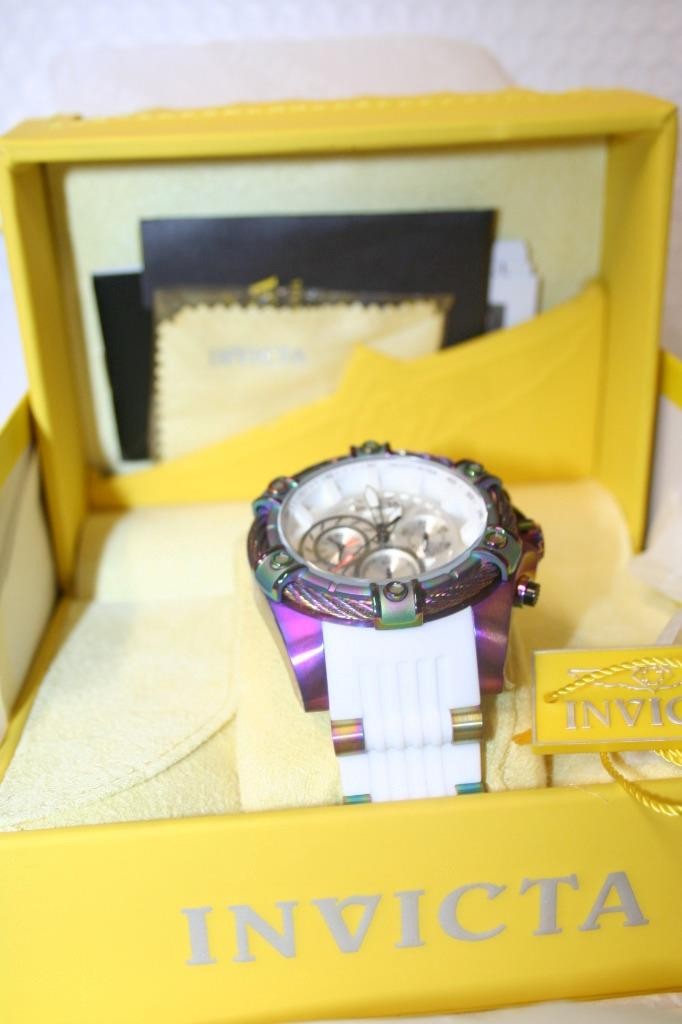 Invicta Bolt Men’s Watch Model #25530 52mm Mint Unworn Private Collection 100m