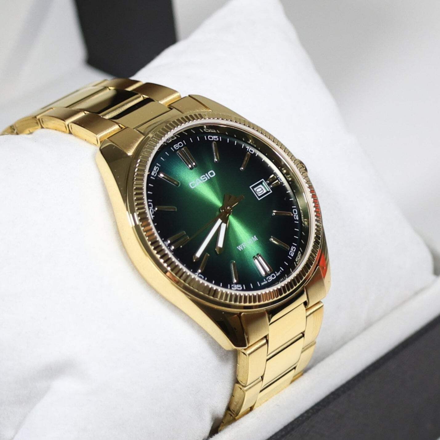 Casio Men’s Vintage Green Dial Gold Tone Stainless Steel Watch MTP-1302PGC-3AVEF