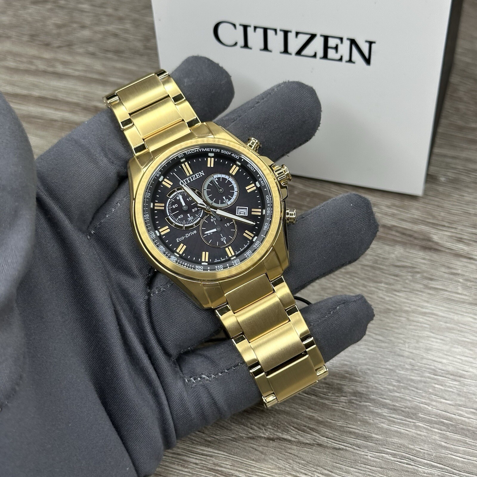 NEW✅TACHYMETER✅ Citizen Eco-Drive Weekender Chronograph Men’s Watch AT2132-53E