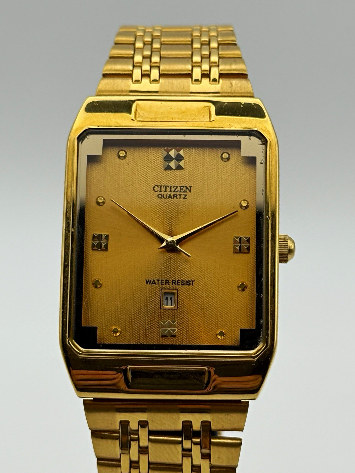 Citizen Quartz Men’s Dress Watch Gold Tone Rectangle Analog Date Water Resist