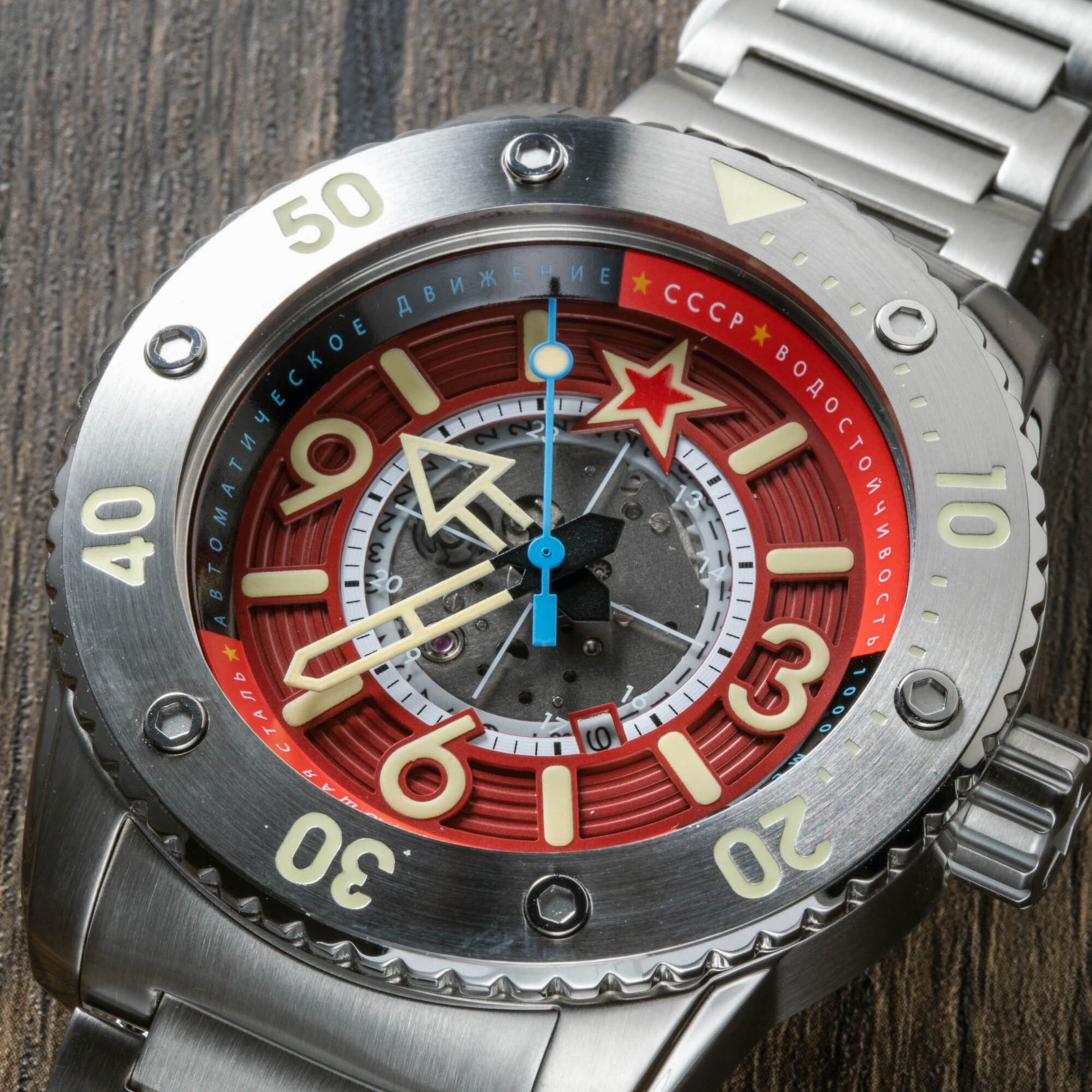 Barrakuda Limited Edition Silver / Red Red Dial Wristwatch CP-7094-44