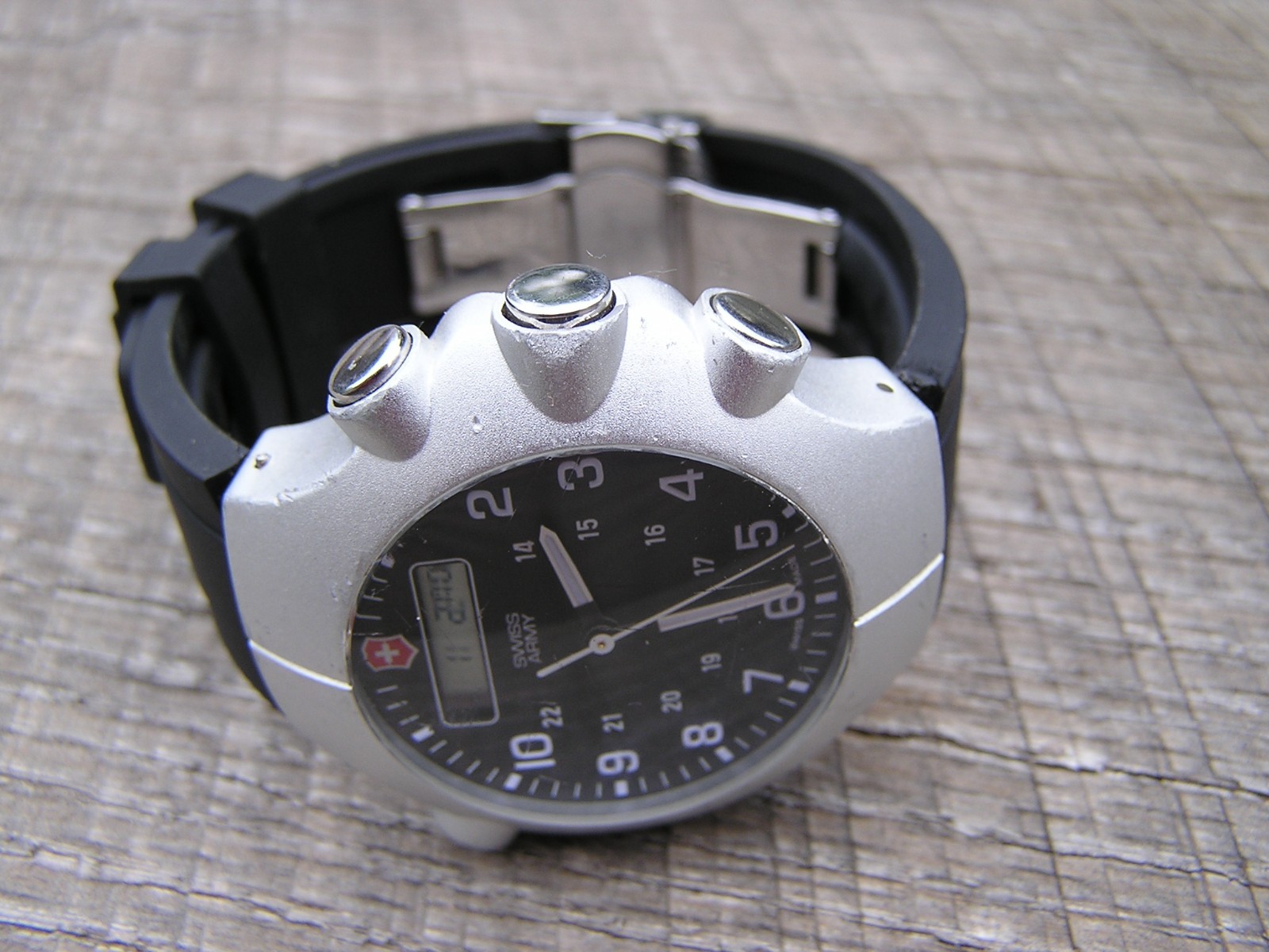Victorinox Swiss Army – 24506 – StarTech 2000 Ana/Digi