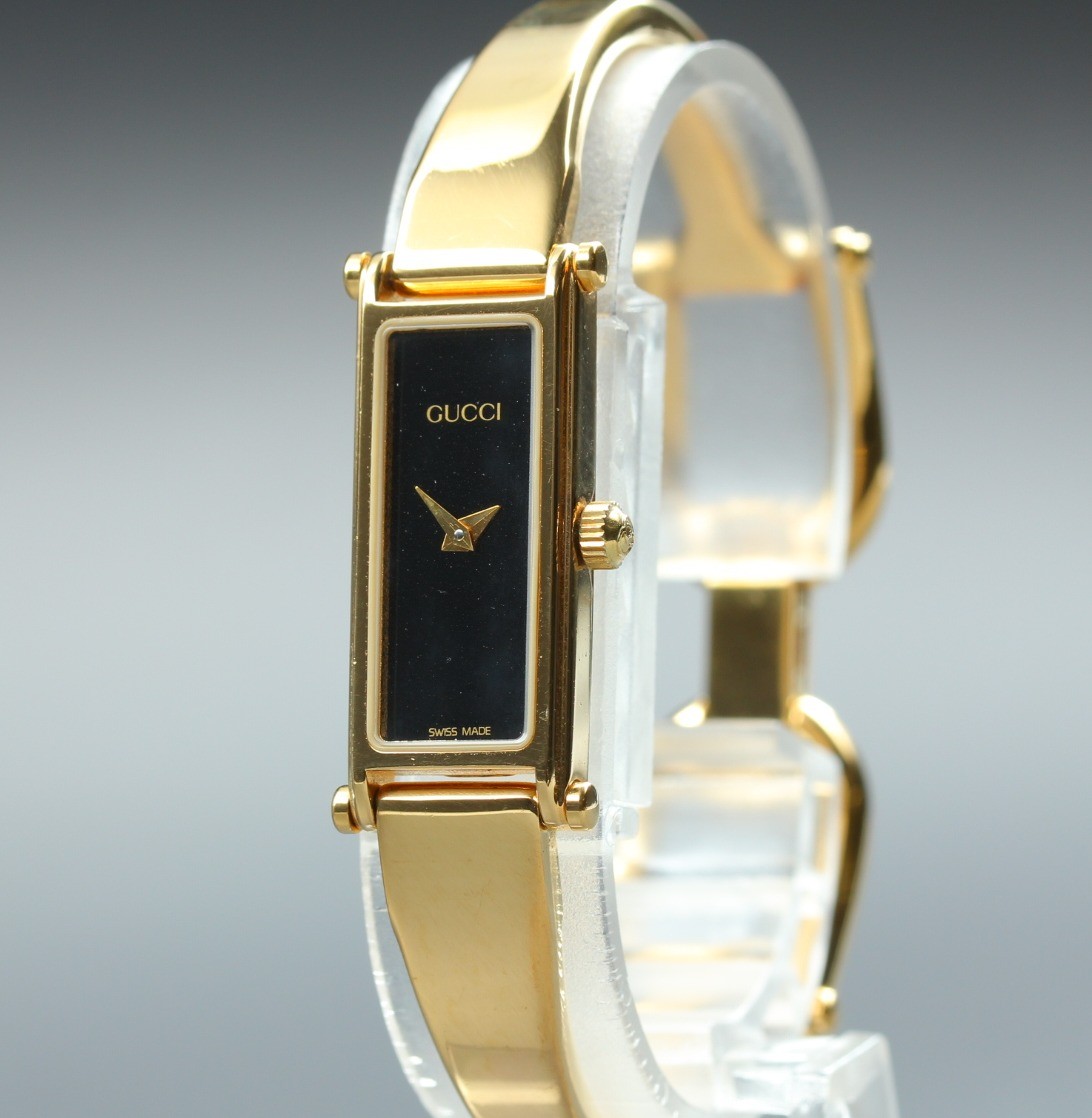 [Near MINT] Vintage Gucci 1500 12mm Black Dial Gold Bangle Quartz Women’s Watch