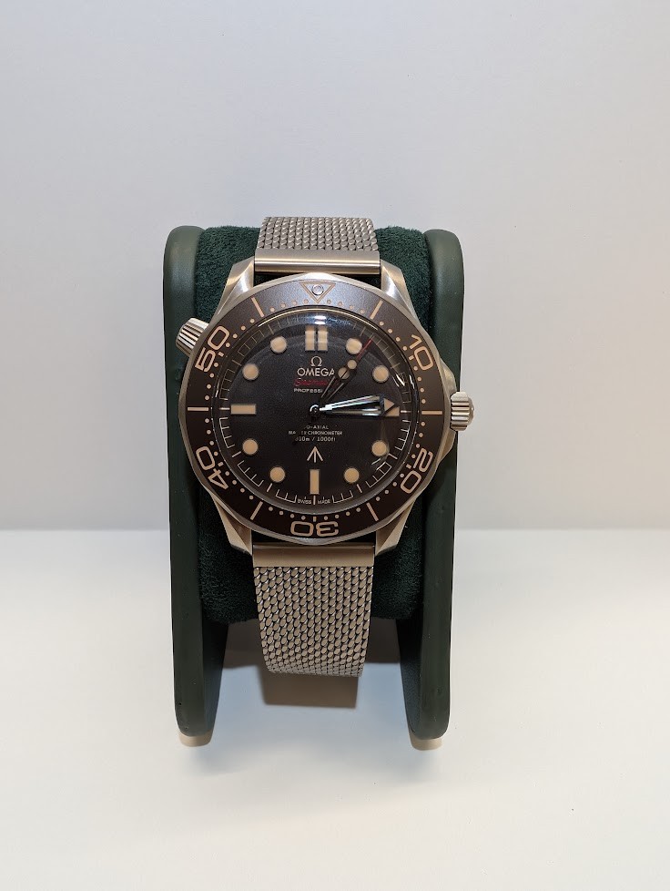 Omega Seamaster Diver Men’s James Bond 300m Limited Edition 007 Watch