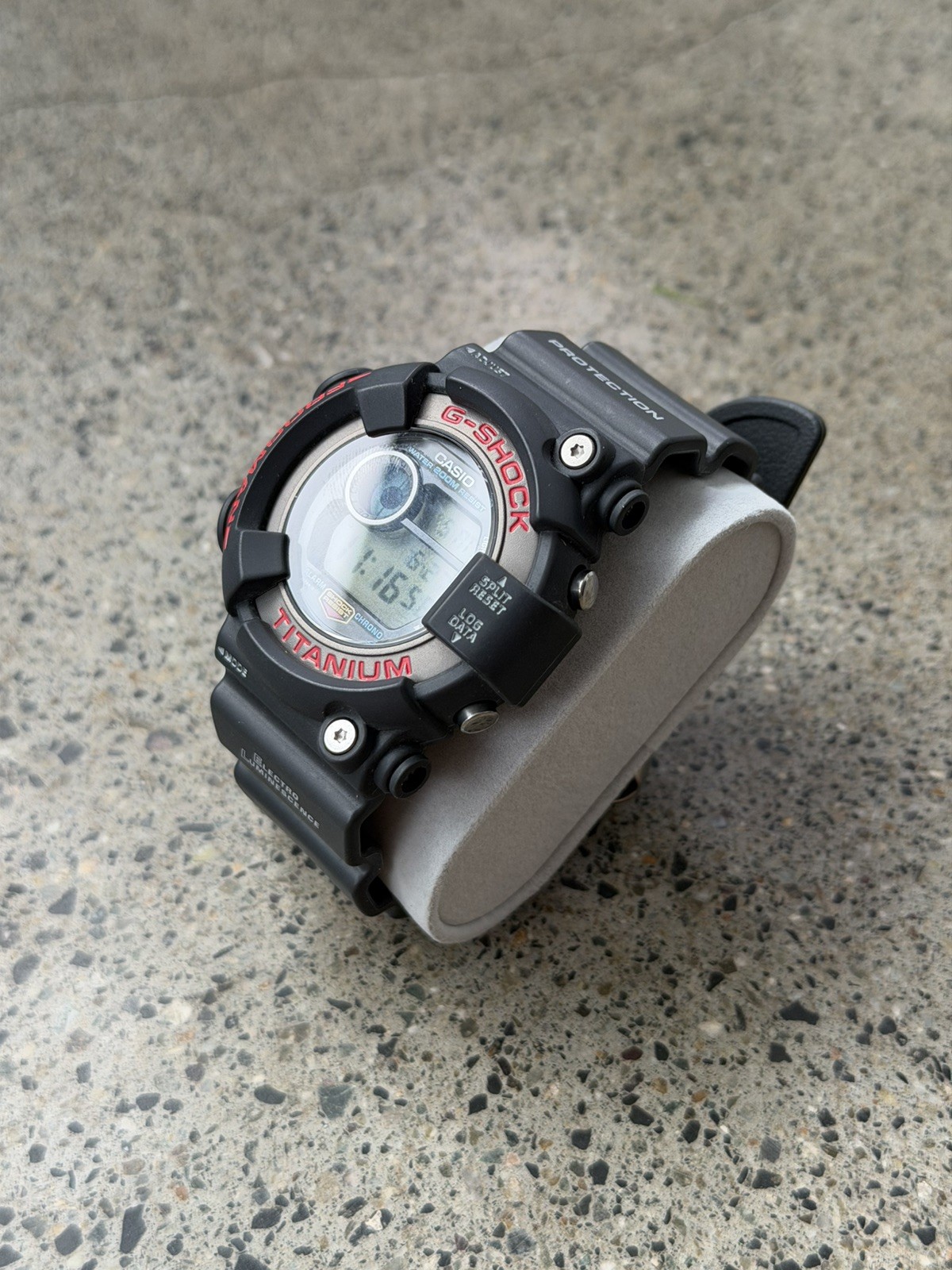 Casio G-Shock Frogman Titanium DW-8200 Vintage