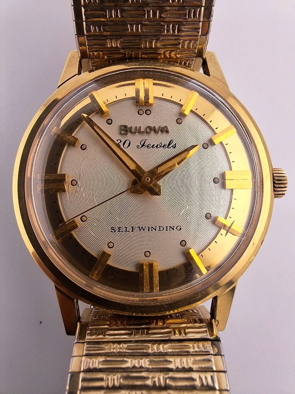 Mens Bulova ORIGINAL BRACELET 30j 1968 Commander Vintage M8 Antique Runs Deco
