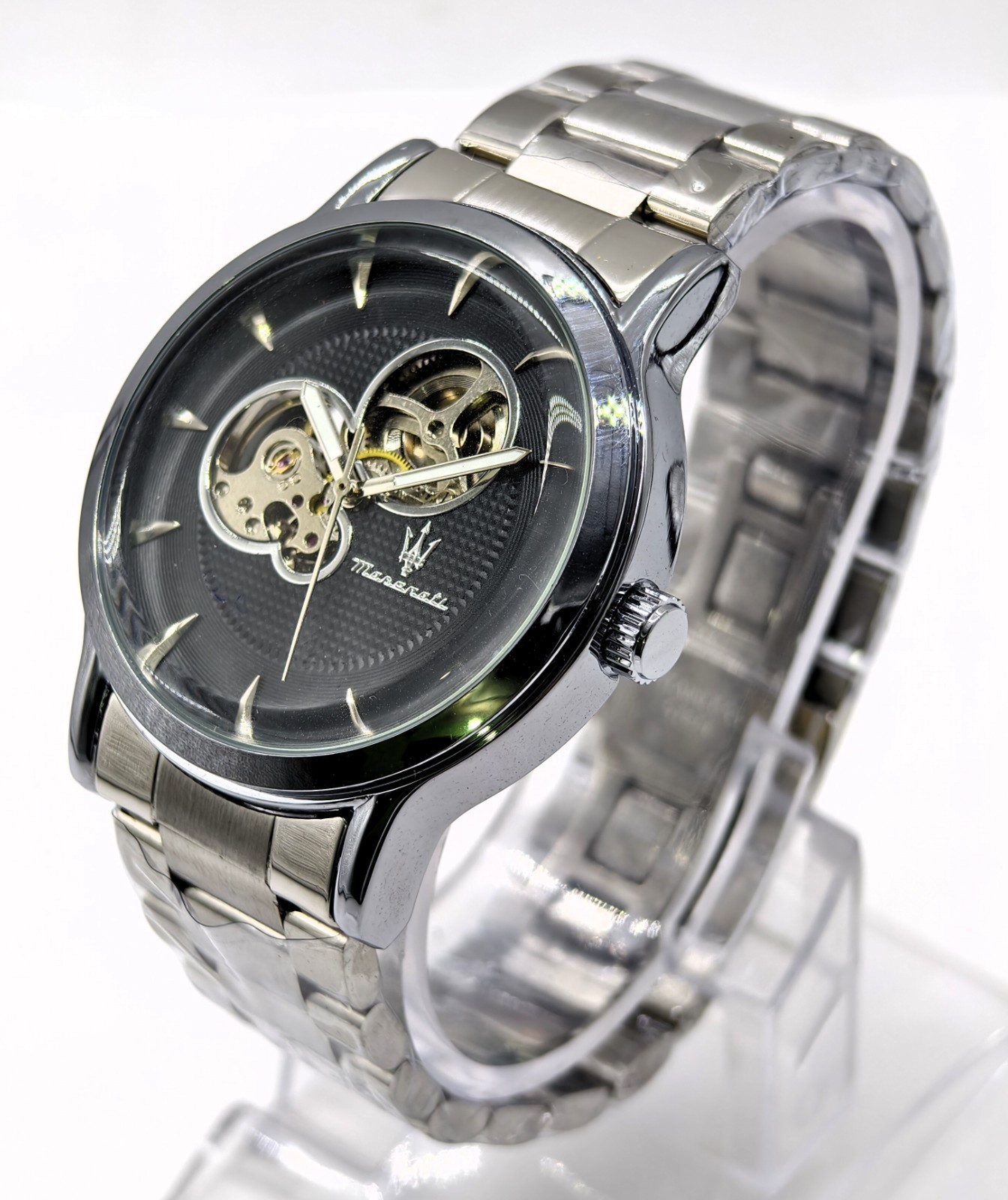 Fantastic Maserati Automatic Black Dial Silver Band Analog Men’s Wrist Watch