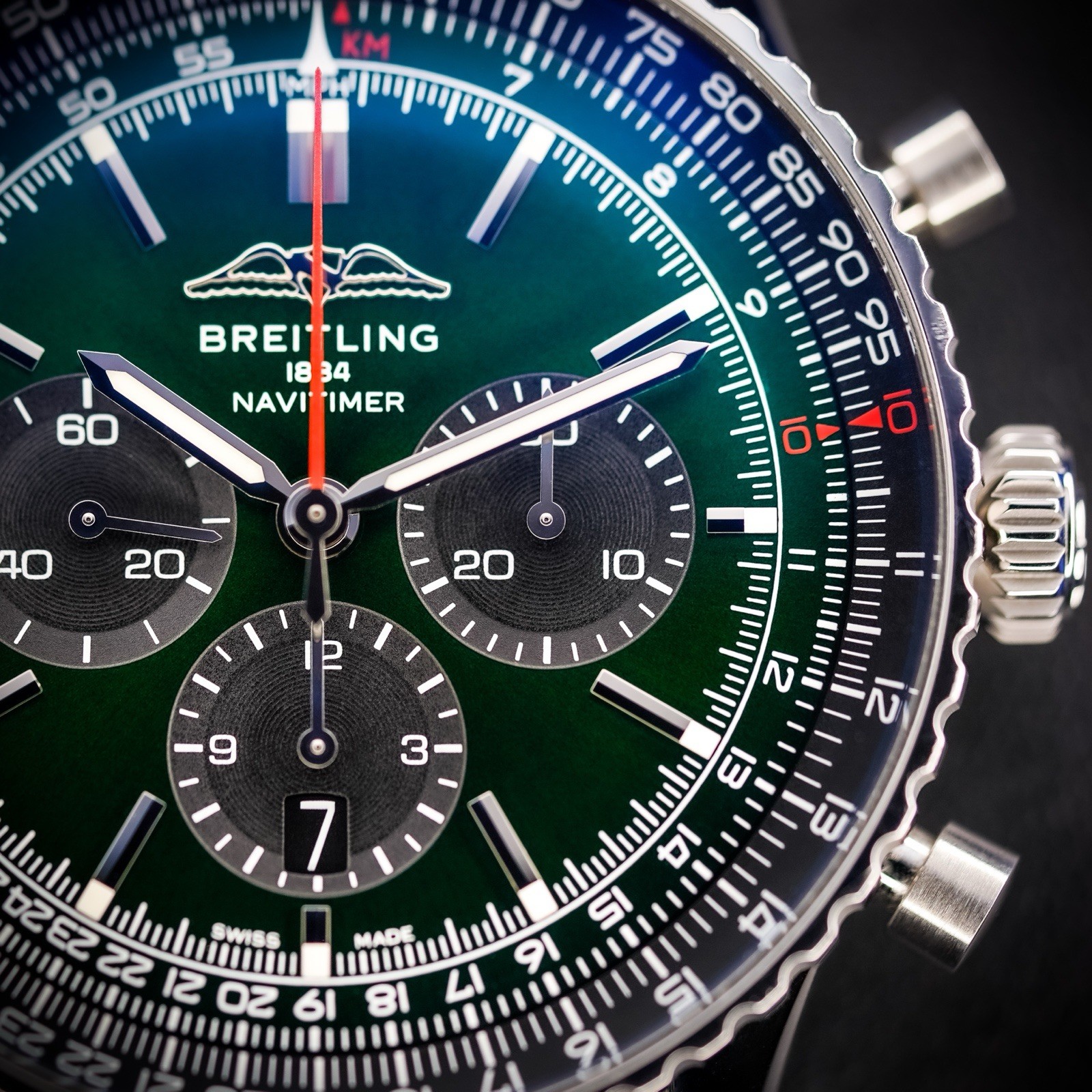 Breitling Navitimer 1 B01 Chronograph 46 AB0137241L1A1 46mm Steel Green Dial B&P