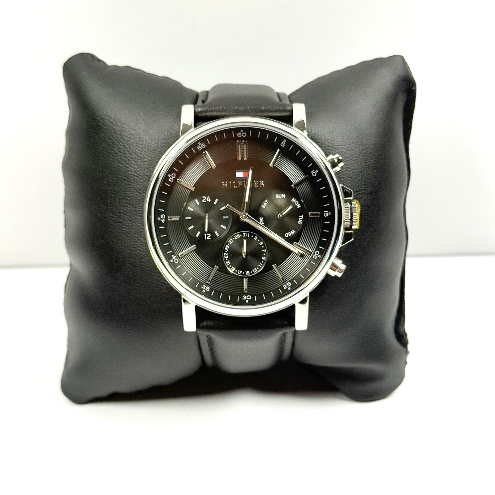 Tommy Hilfiger Tyson Black Leather Black Dial Model 1710586 Men’s Watch